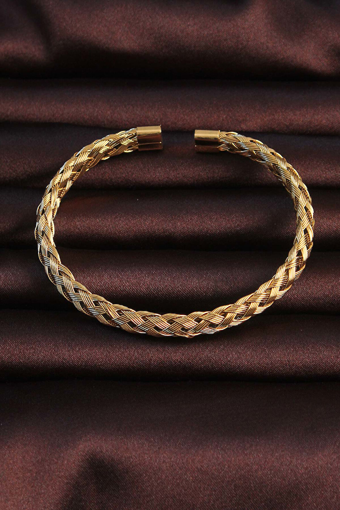 Bakımlı Erkek için Golden Çelik Kalın Yassı Örgü Bileklik