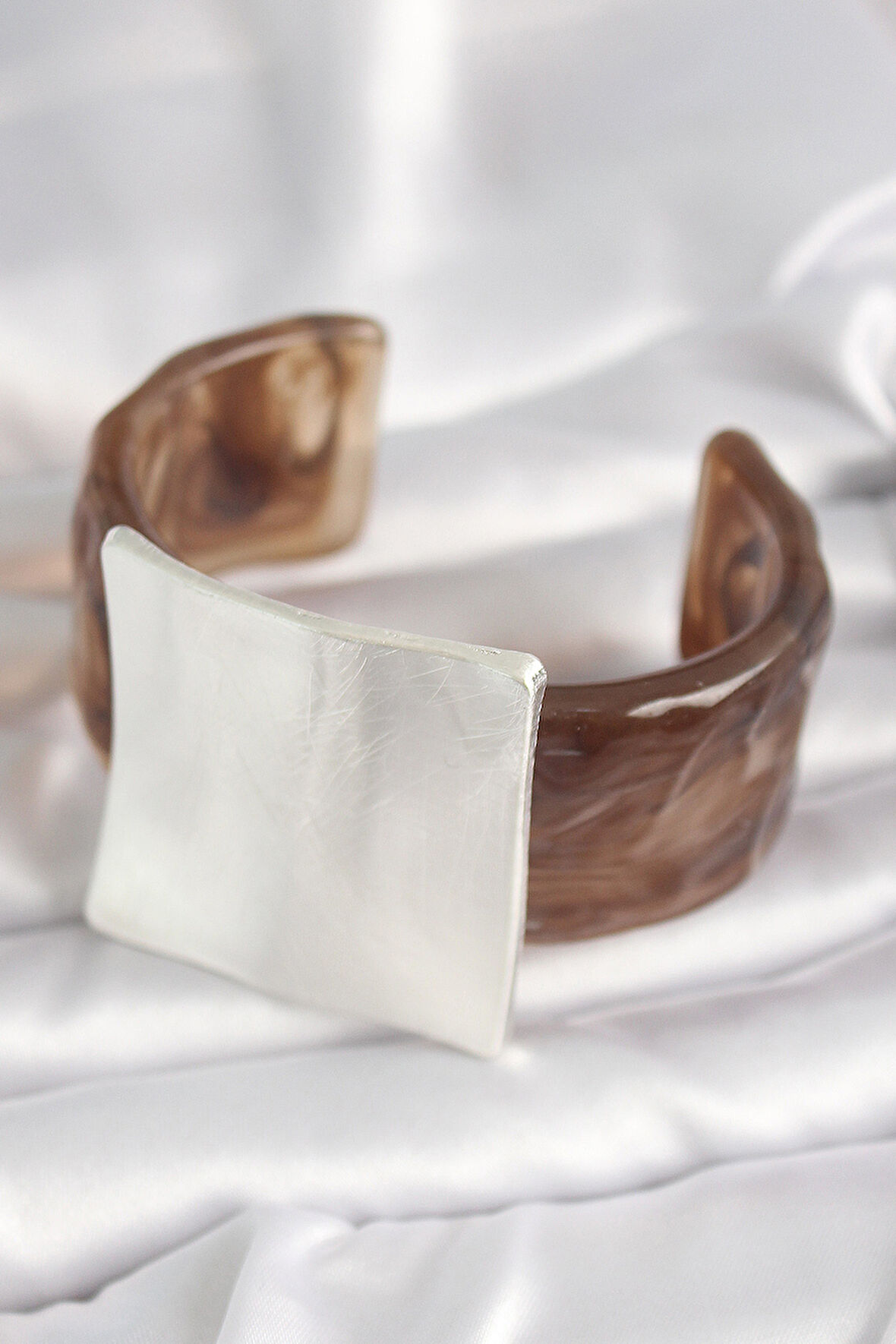 Zarif Kadın için Silver Akrilik Mermer Stil Kare Plaka Retro Bilezik