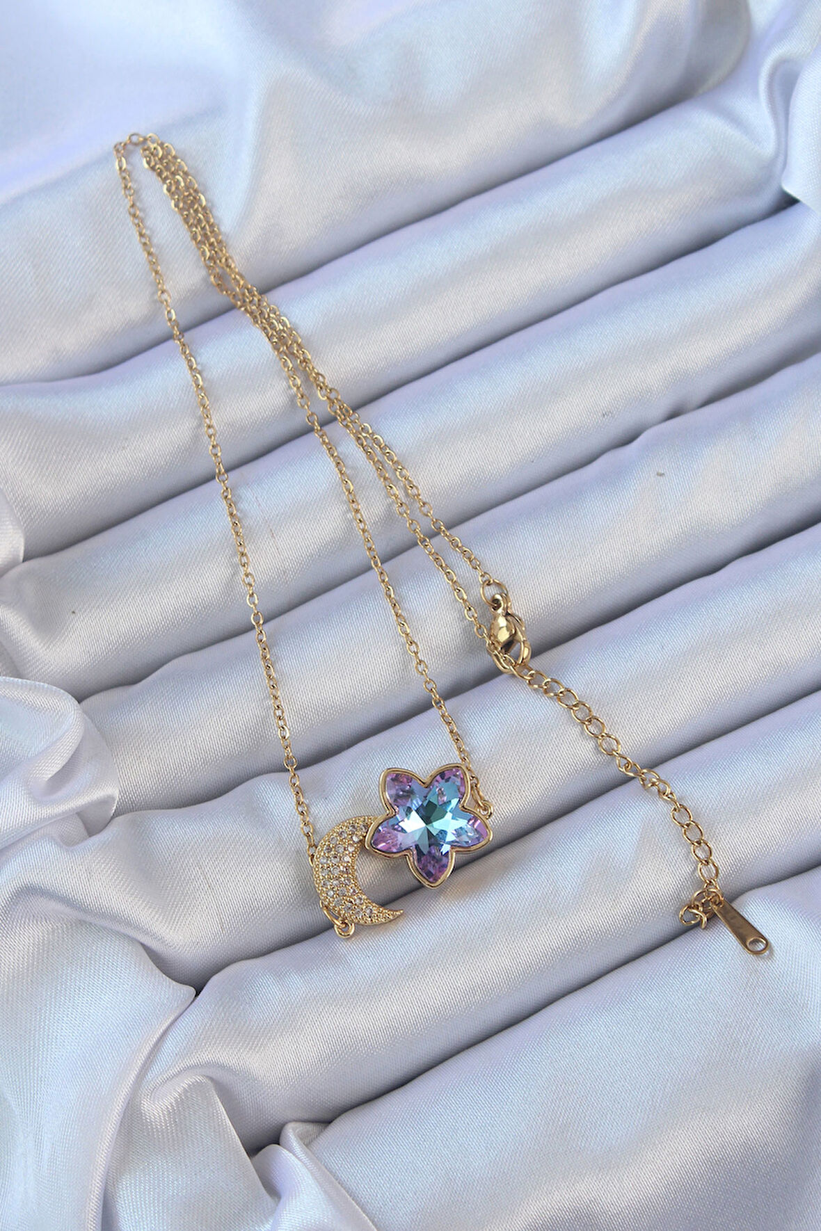 Zarif Kadın için Golden Çelik Zincir Ay Stil Renkli Zirkonlu Çiçek Kolye