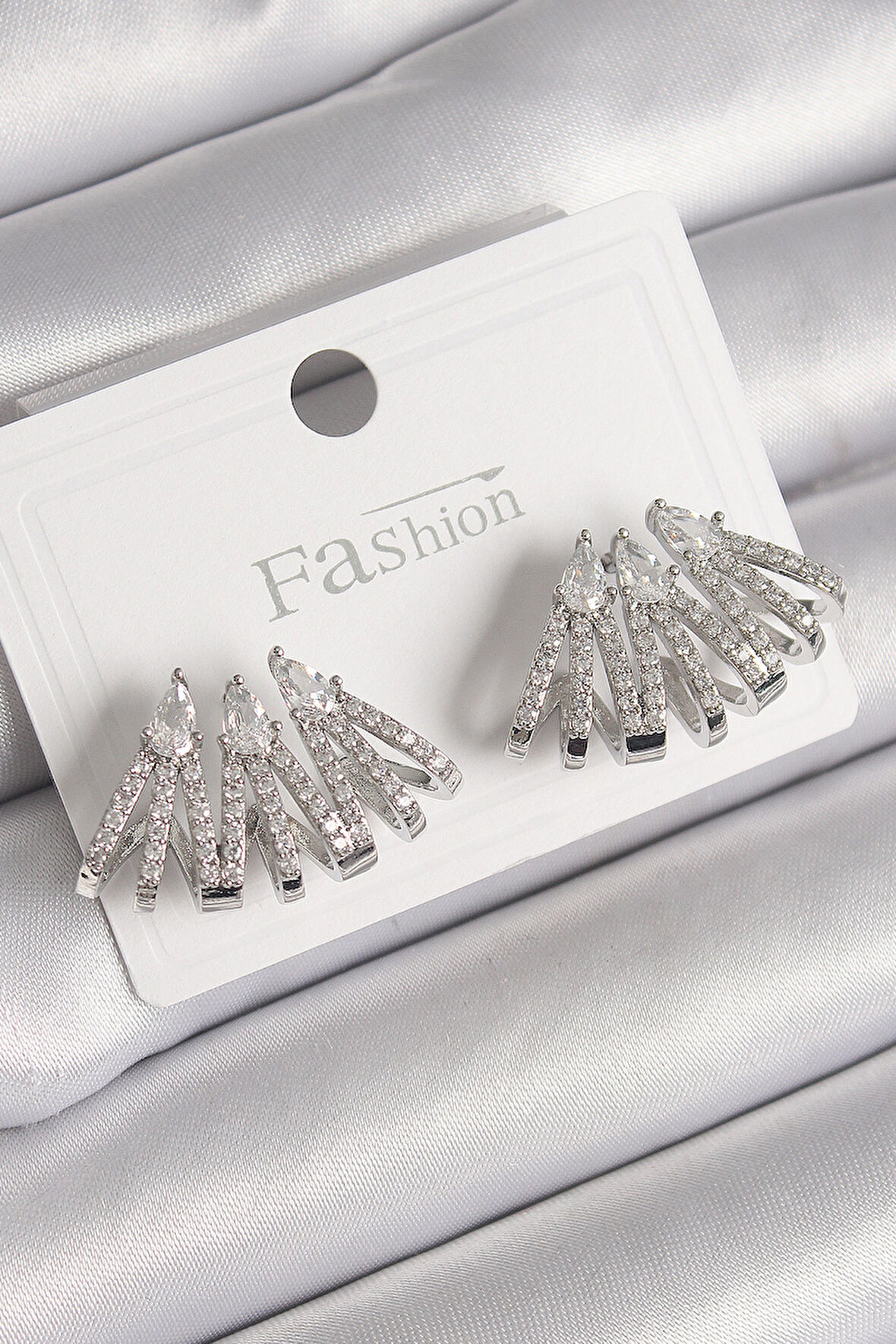 Zarif Kadın için Silver Pirinç Zirkonlu Deniz Kabuğu Küpe