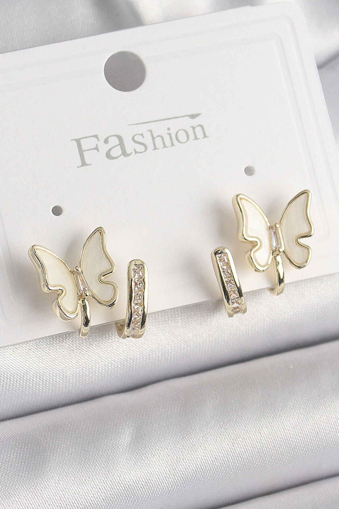 Zarif Kadın için Silver Pirinç Zirkonlu Beyaz Sedefli Kelebek Küpe