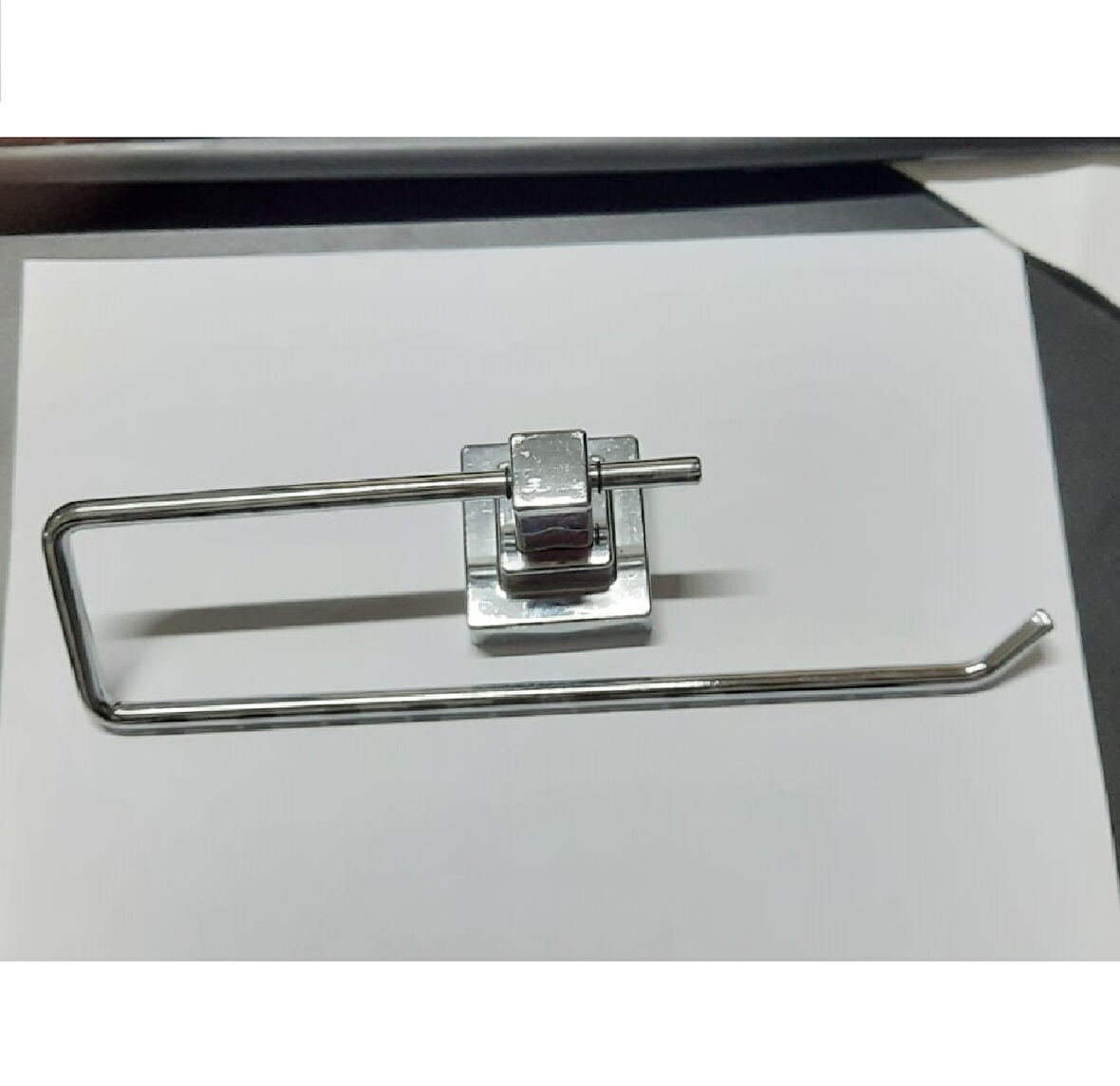 Büro Ev Ofis Yazlık için 26CM Yapışkanlı Krom Kağıt Havluluk