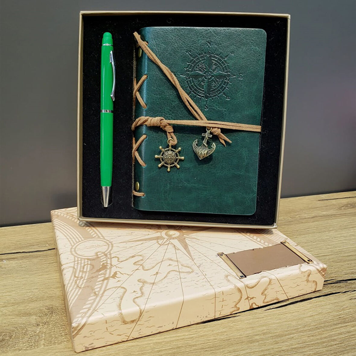 Büro Ev Ofis Hediyesi için Yaşil Kutulu Defter Kalem Seti