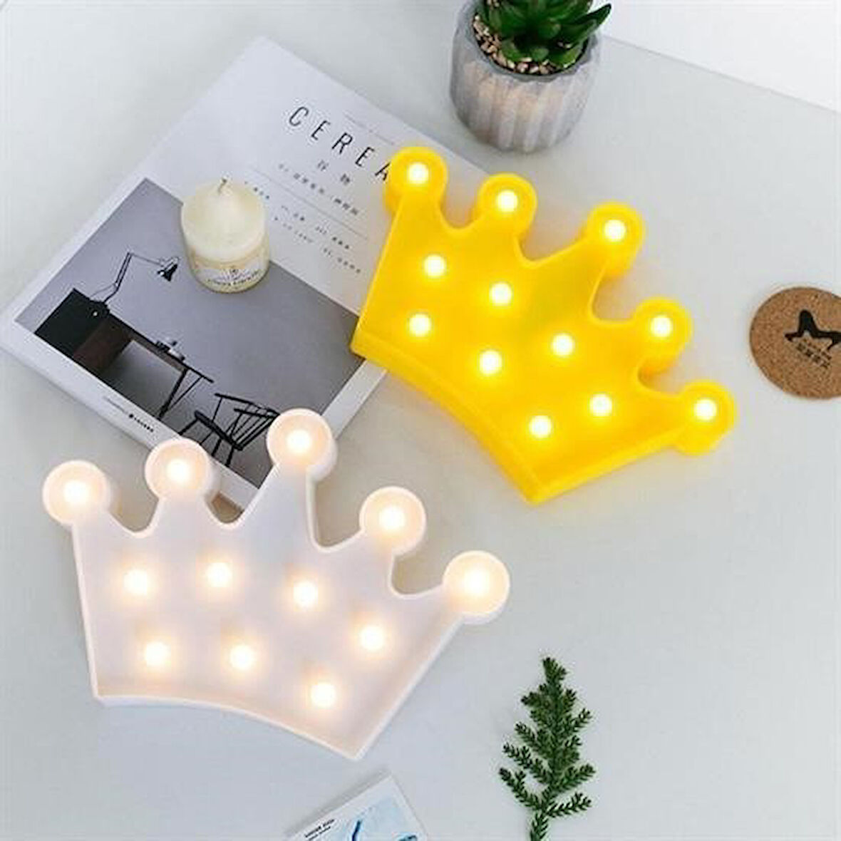 Büro Ev Ofis Yazlık Hediyesi için Pilli 3D Dekor Kraliçe Tacı Model Led Masaüstü Gece Lambası