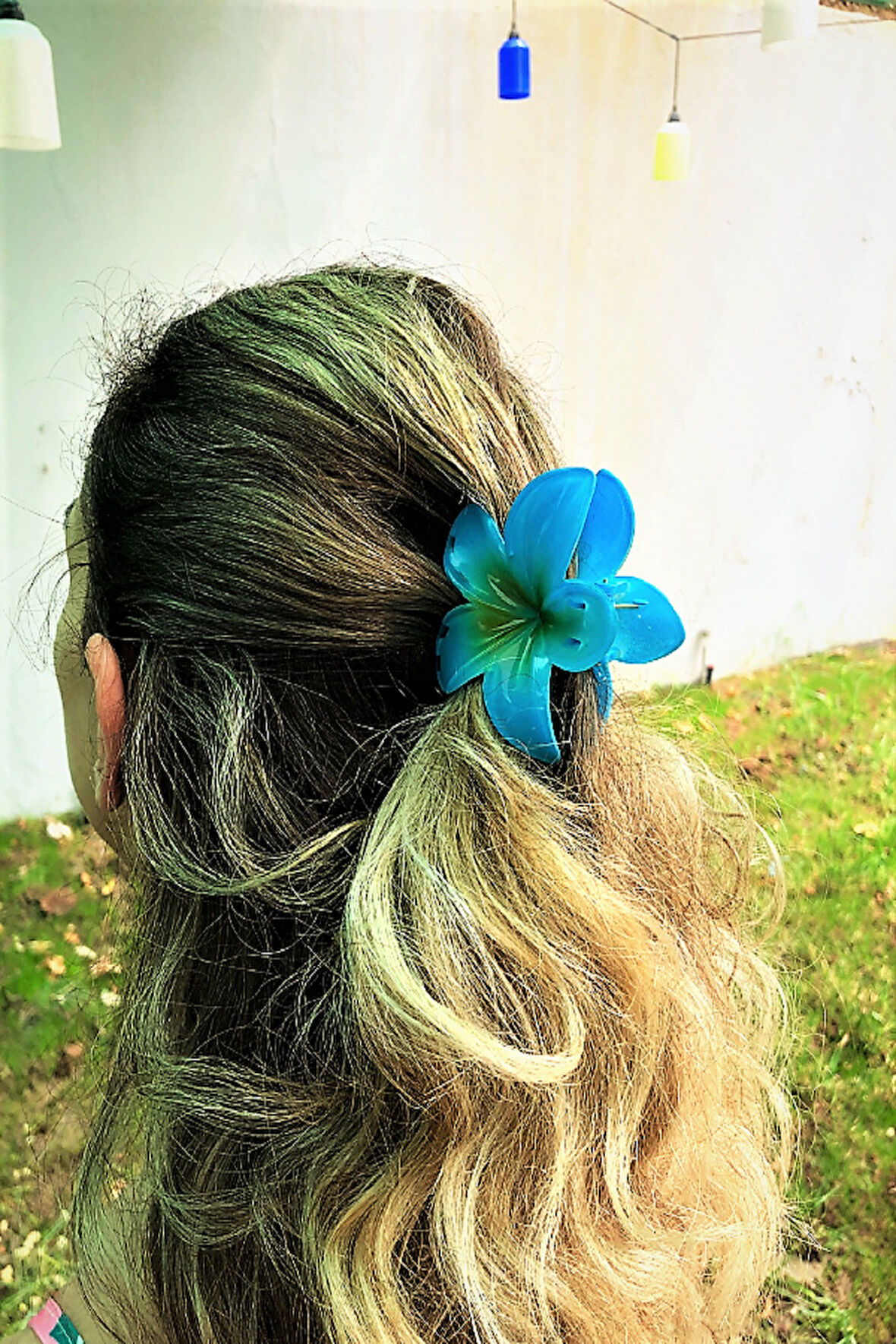 Büro Ev Ofis Kadını için Hediyelik Mavi Lotus Çiçek Parlak Akrilik Kadın Mandal Saç Tokası