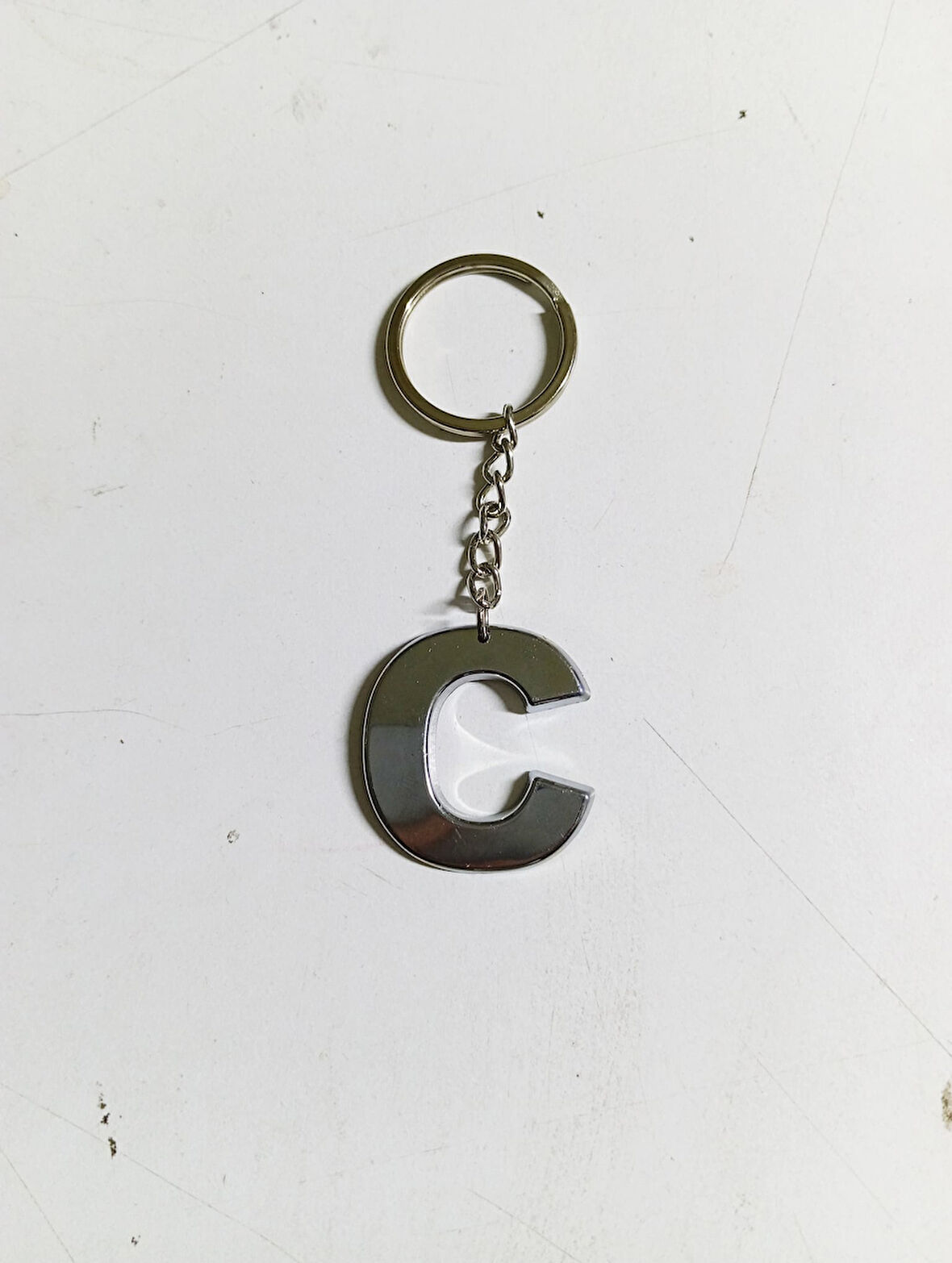 Büro Ev Ofis Hediyesi için C-HARF Plastik Krom Kaplama Plastik Çanta Süsü Anahtarlık