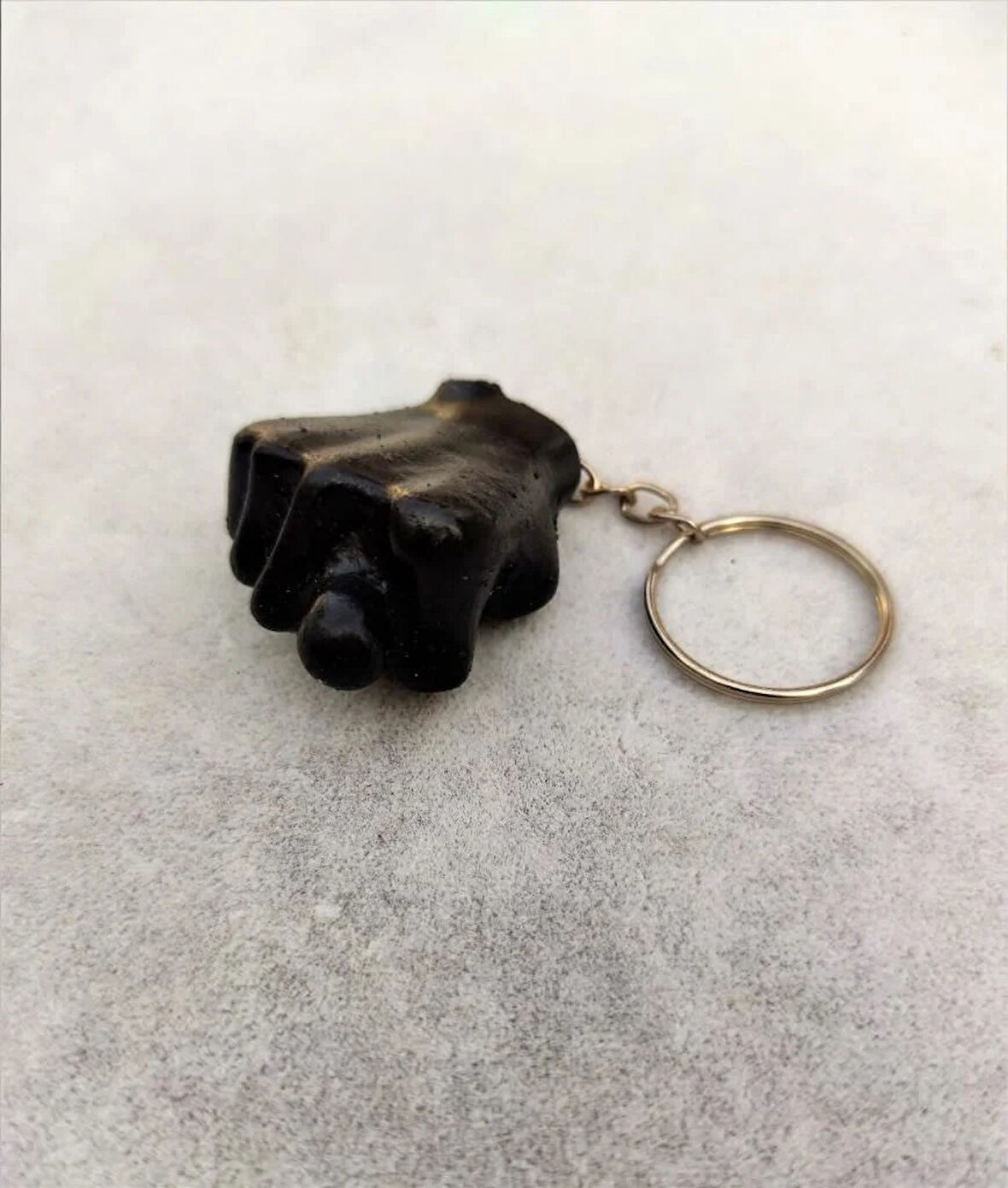 Büro Ev Ofis Hediyesi için Siyah Sevimli Muzip Nah Espirili Anahtarlık