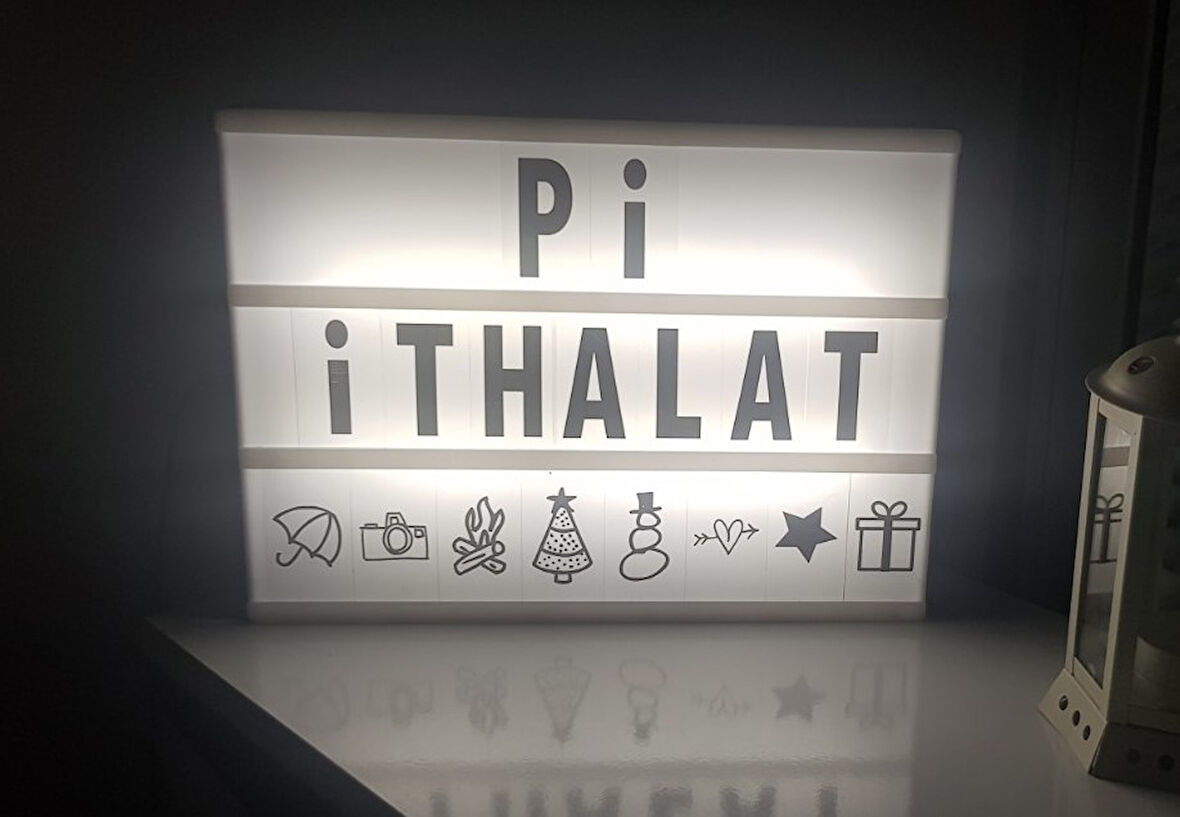 Büro Ev Ofis Hediyesi için Harflerle Işıklı Mesaj Veren Light Box Led Pano