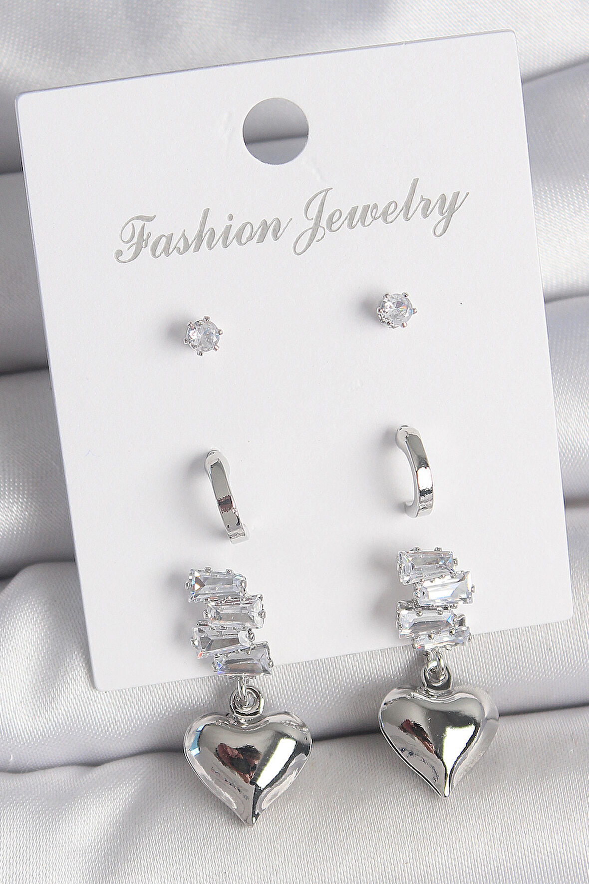 Zarif Kadın için Silver Pirinç Zirkonlu Sallantı Kalp Yarım Halkalı 3 Çfit Küpe Seti