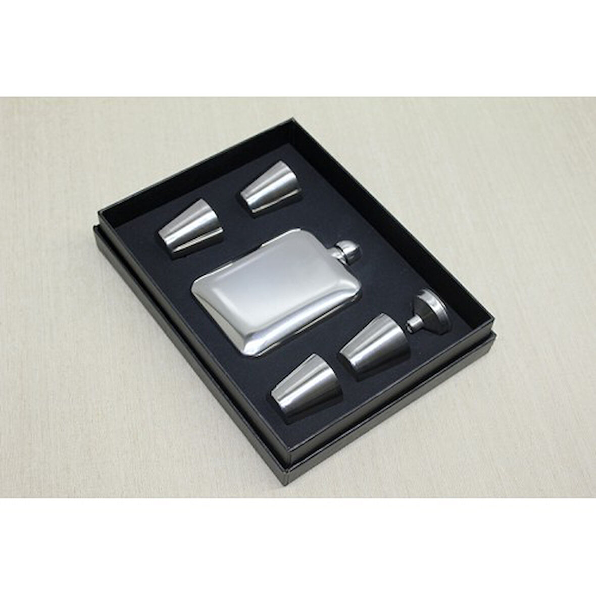 Büro Ev Ofis Hediyesi için Çelik 4 Shot Bardaklı Matara Prestij Seti