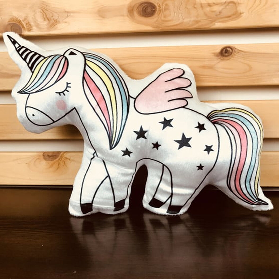 Büro Ev Ofis Hediyesi için Unicorn Tasarımlı Yastık
