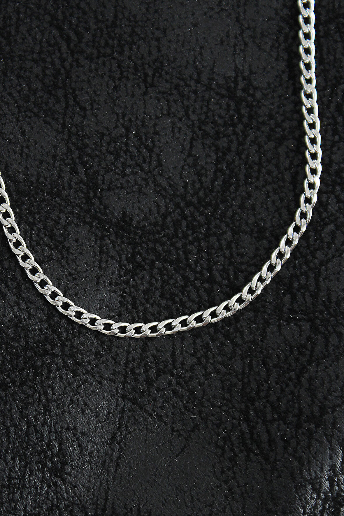 Bakımlı Erkek için Silver Çelik İnce Klasik Zincir Stil Kolye