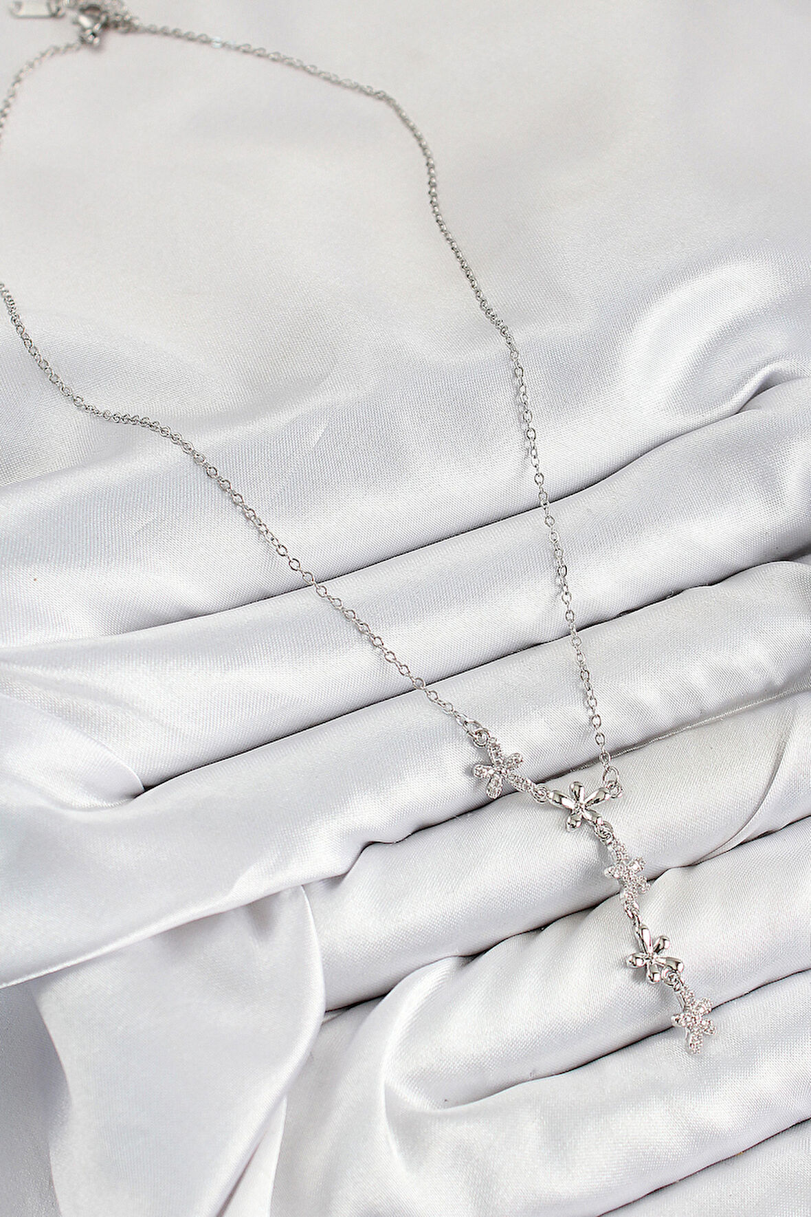 Zarif Kadın için Silver Çelik Zirkonlu Çiçek Kolye