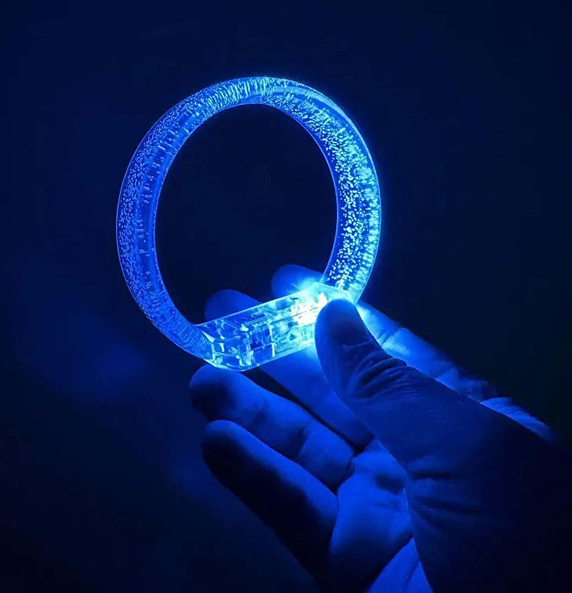 Büro Ev Ofis Etkinik Süsleri için 1,5CM Geniş Mavi Pilli Led Işık Baskı Yapılır Bileklik