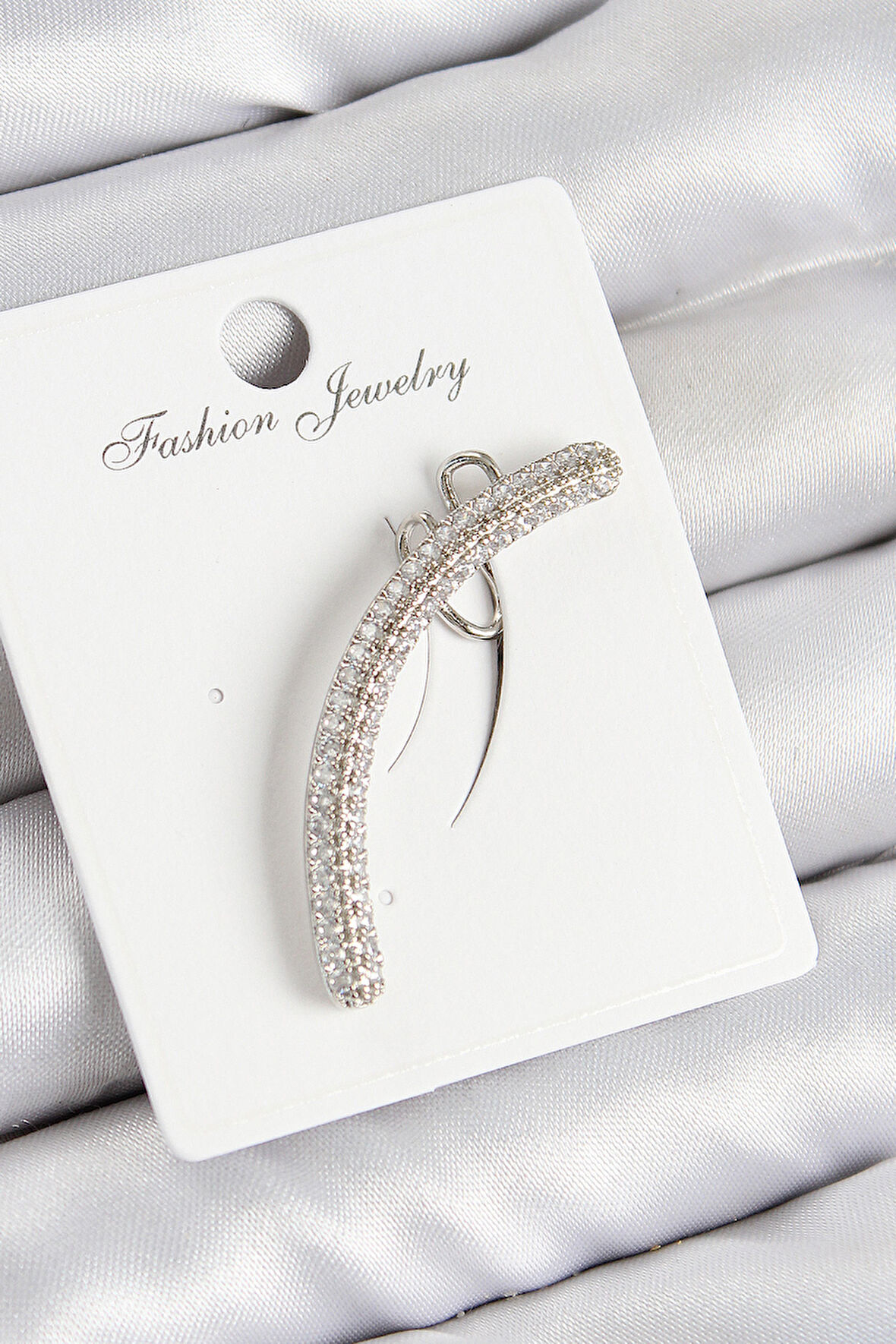 Zarif Kadın için Silver Pirinç Zirkonlu Sağ Kıkırdak Küpe