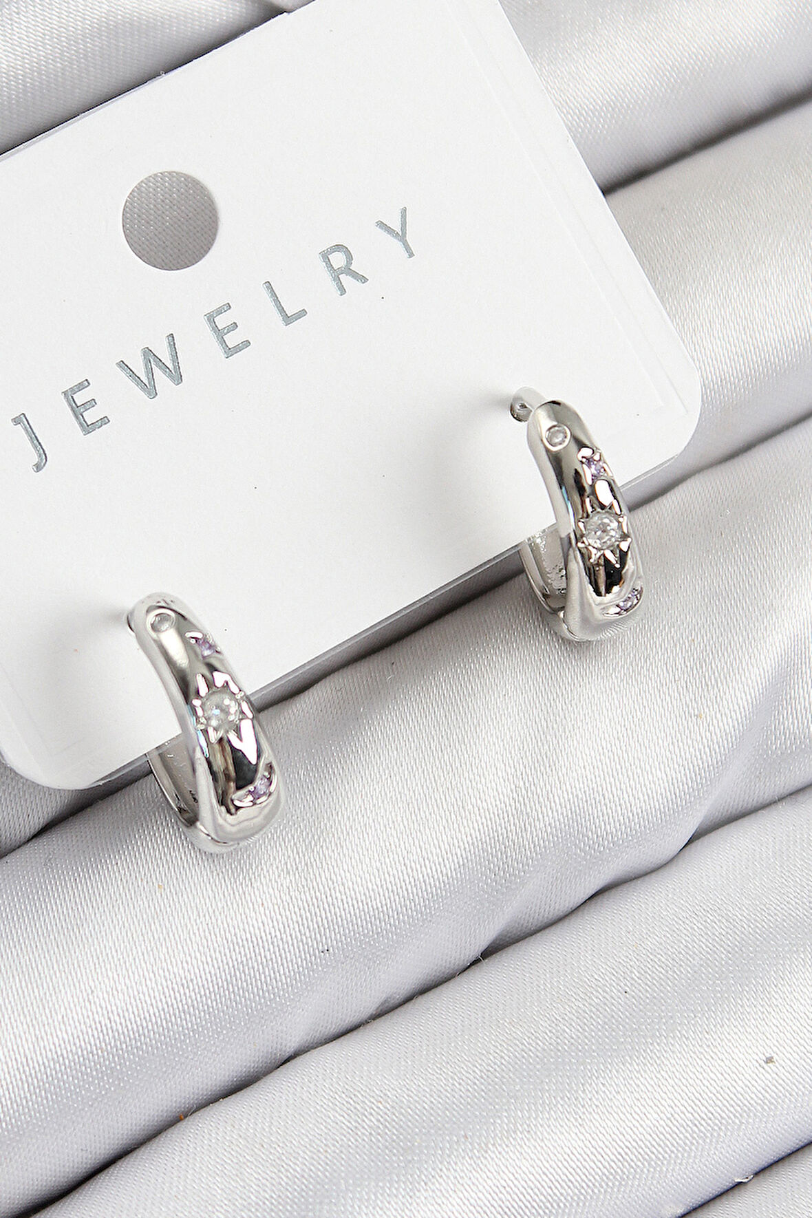 Zarif Kadın için Silver Pirinç Zirkonlu Tasarım Halka Küpe