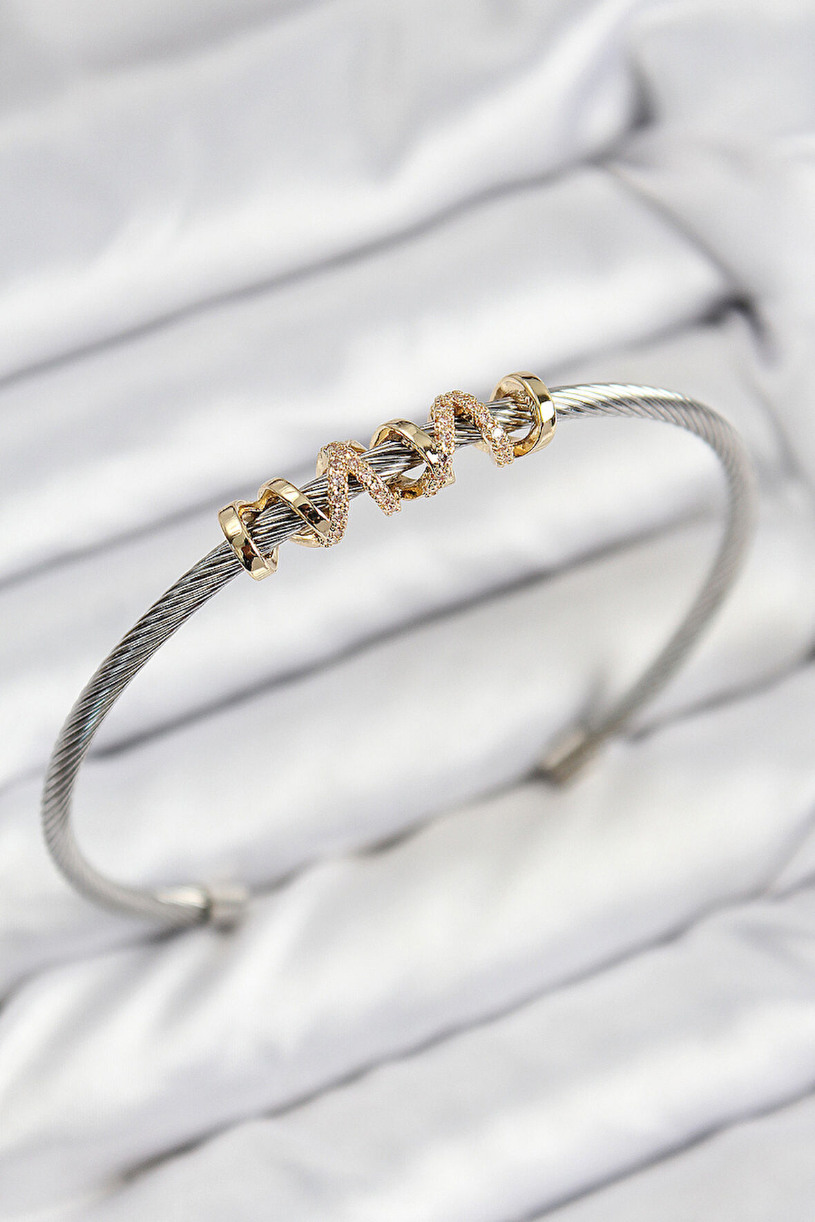 Zarif Kadın için Zirkonlu Çelik Golden Silver Bileklik