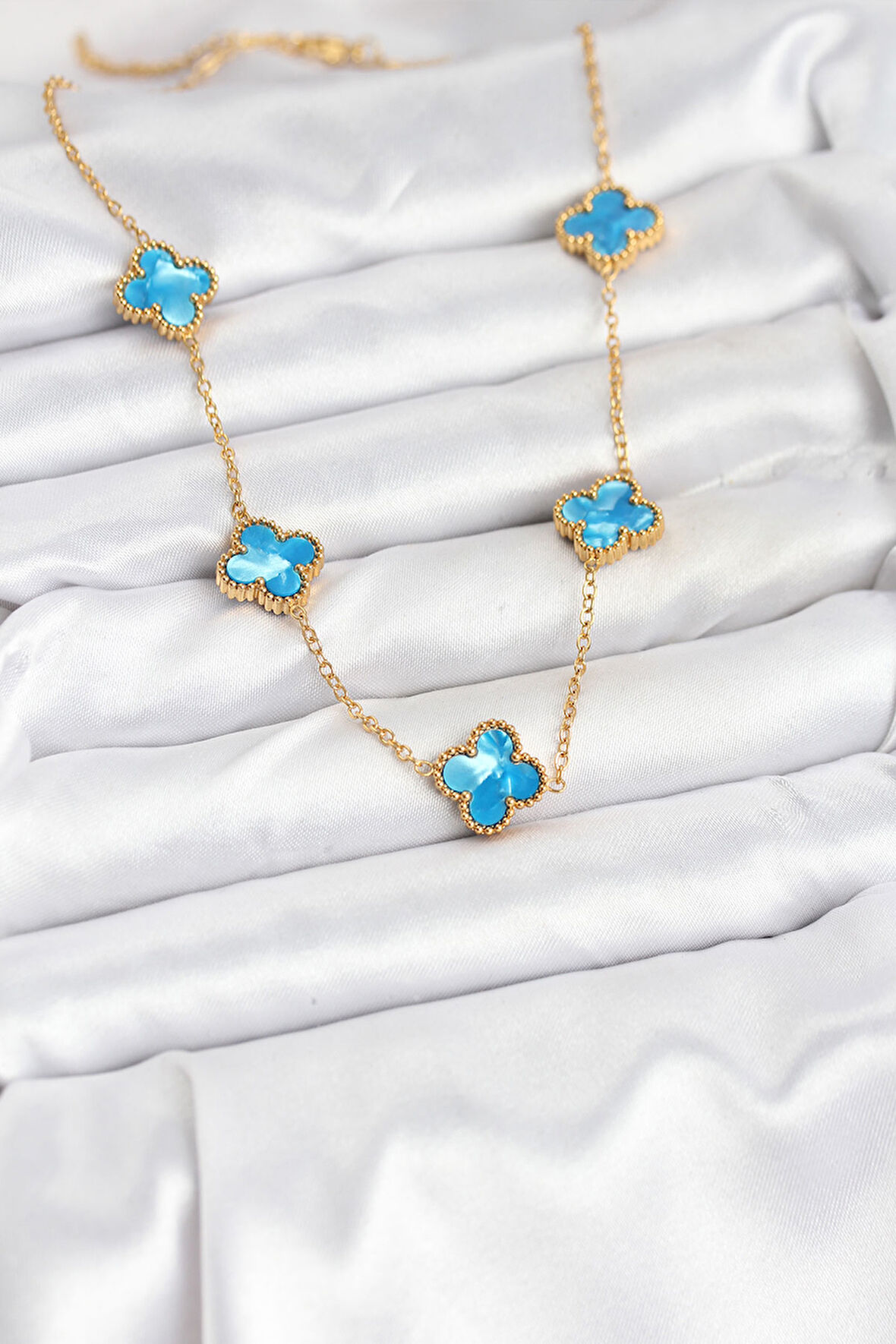 Zarif Kadın için Golden Çelik Buz Mavisi Yonca Zincir Kolye