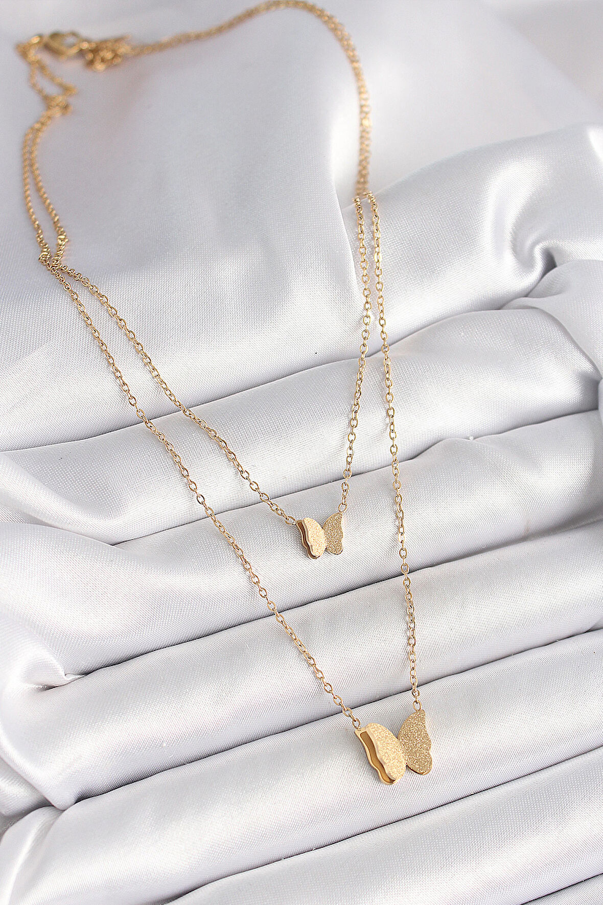 Zarif Boyunlar için Golden Çelik 2'Li Simli Kelebek Kadın Kolye