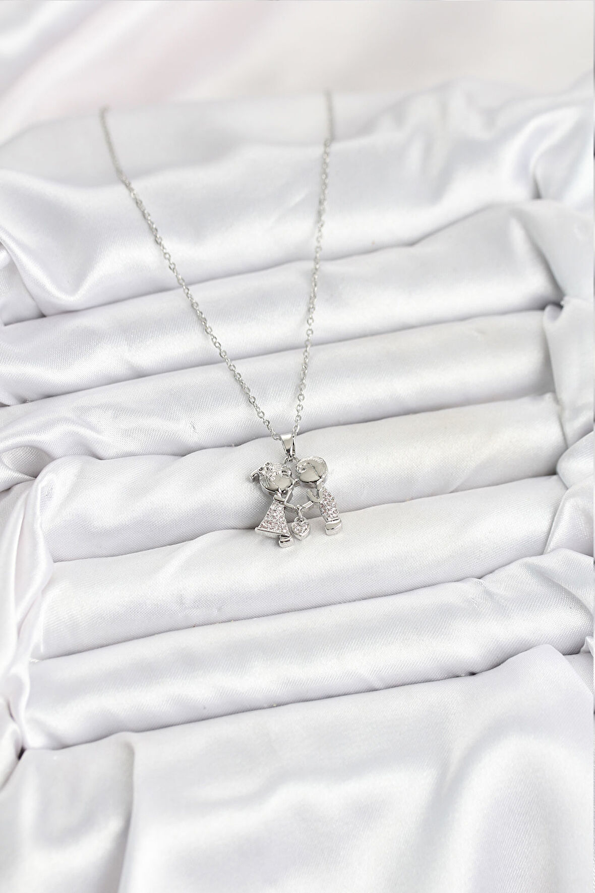 Zarif Boyunlar için Silver Çelik Zincirli Erkek Kız Kadın Kolye