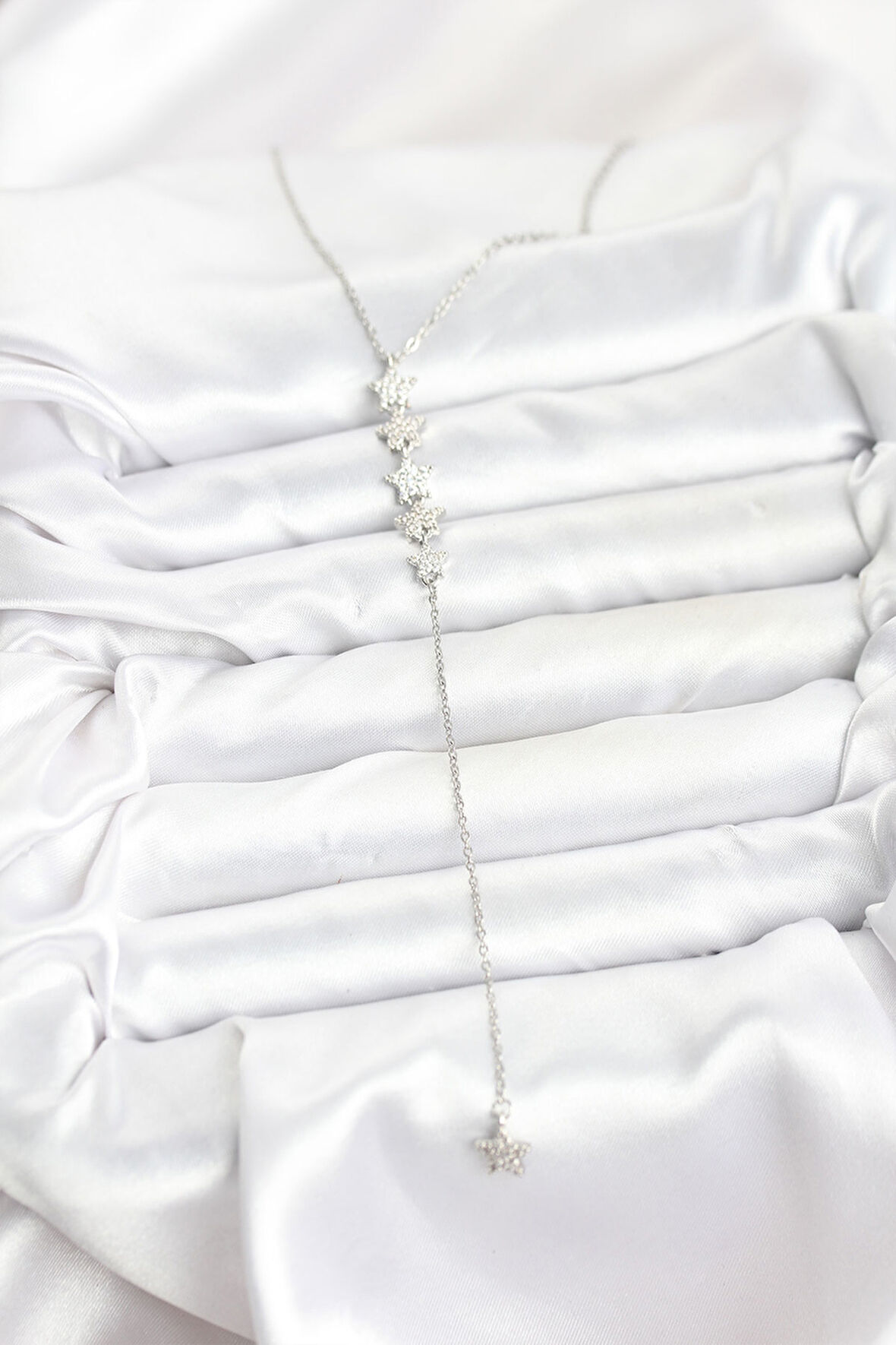 Zarif Boyunlar için Silver Çelik Zincir Yıldız Model Y Kadın Kolye