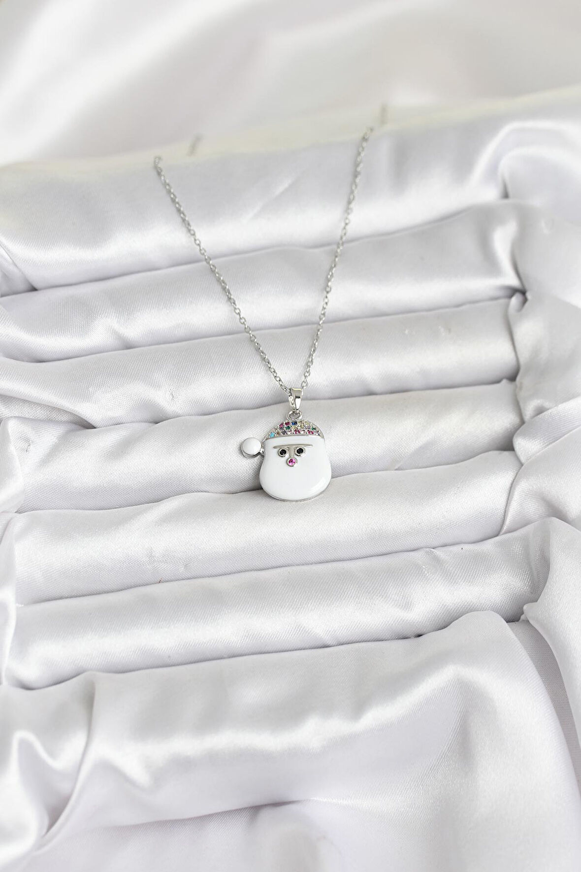 Zarif Boyunlar için Silver Çelik Zincir Şapkalı Kardan Adam Kafa Yılbaşı Tema Kadın Kolye