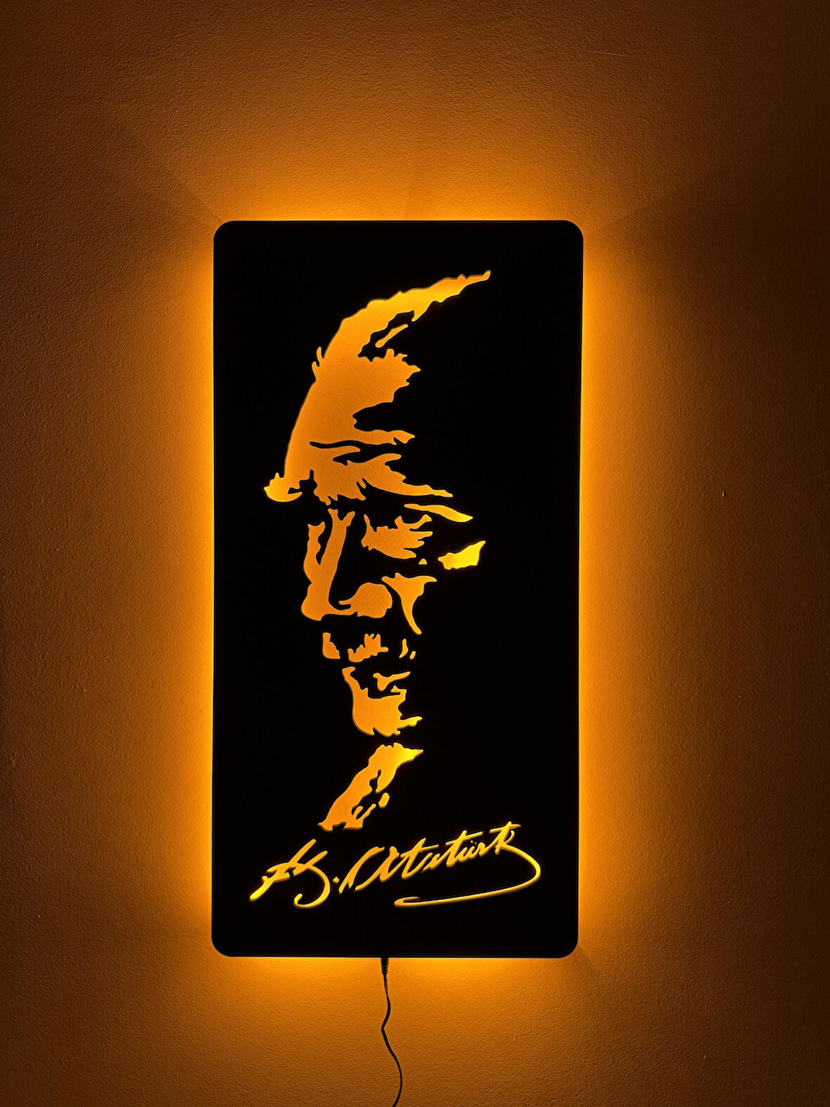 Atatürk Portresi Led Işıklı Tablo