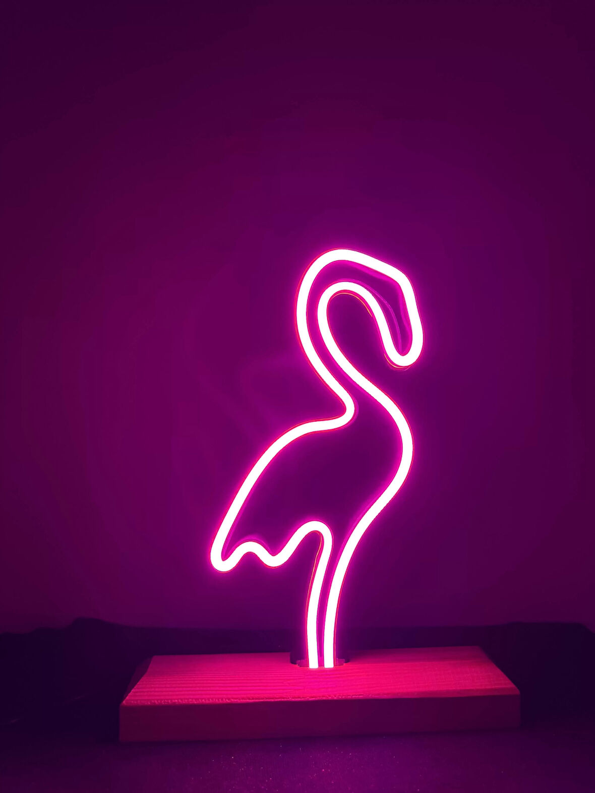 Flamingo Figürlü Pembe Neon Gece Lambası