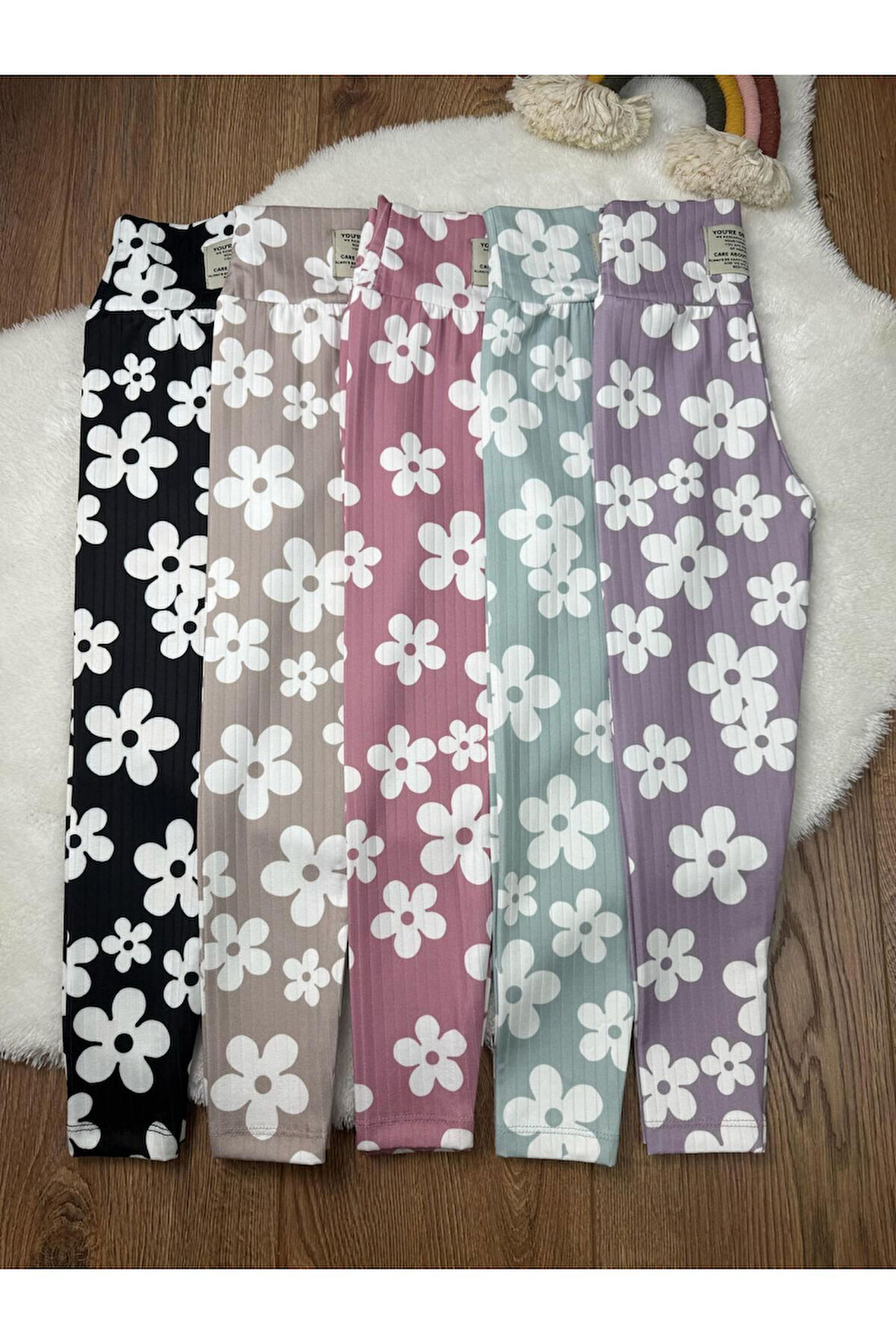 Kışlık Şardonlu Çiçek Baskılı Kız Çocuk Fitilli  Tayt 4'lü Set