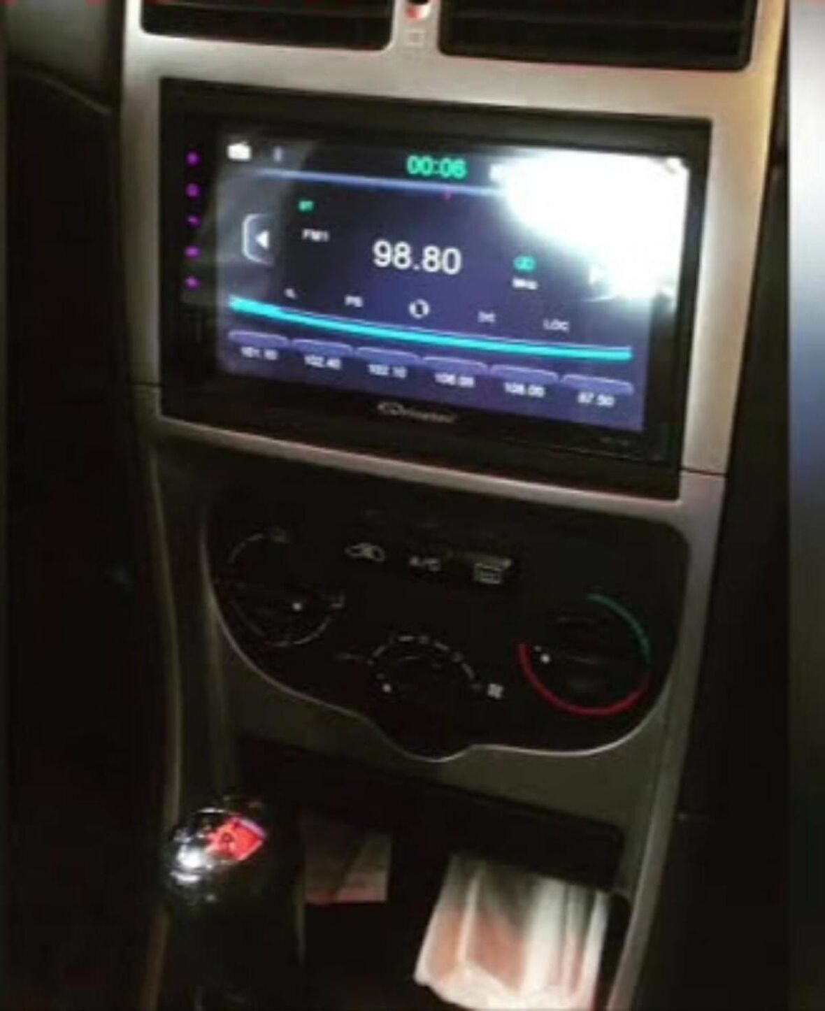 PEUGEOT PARTNER TEPEE AVX 7 İNÇ EKRAN UNİVERSAL DOUBLE TEYP+ÇERÇEVE HEDİYELİ
