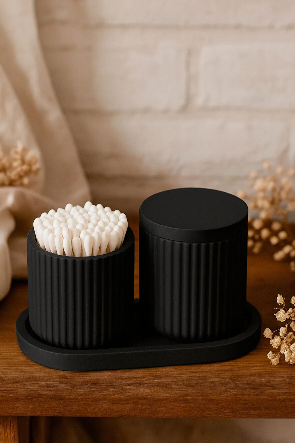 Banyo ve Makyaj Organizer Seti – 4 Parçalı Modern Tasarım, Çizgili Kapaklı Kutu