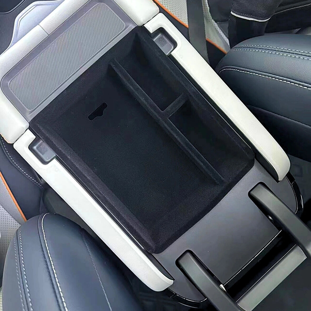  BYD SEAL U KONSOL KOL DAYAMA DÜZENLEYİCİ ORGANİZER PREMİUM