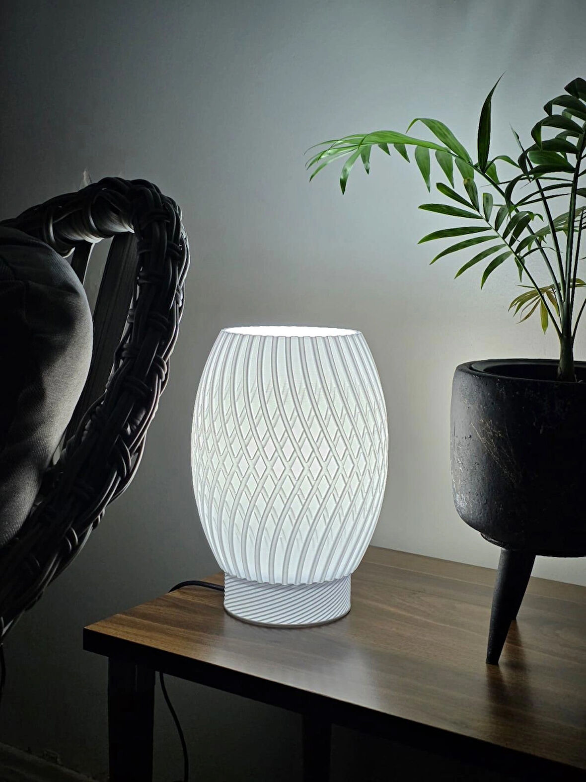 🌌 ABAJUR- Galaksi Serisi Yer Lambası – Doğadan İlhamla Aydınlatın