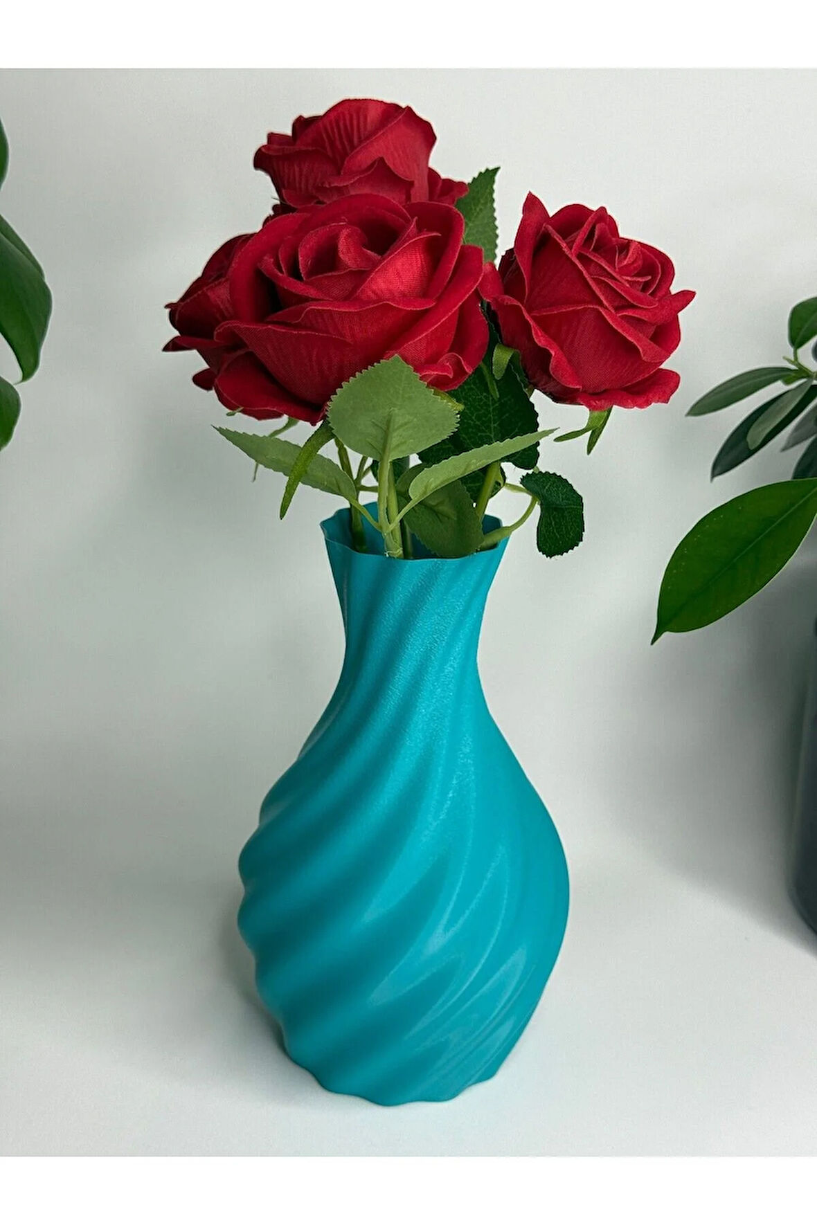 VAZO PLA SWEET VAZO TAŞ TABANLI KIVRIMLI DESENLİ DEKORATİF VAZO-no4-Yükseklik 19cm