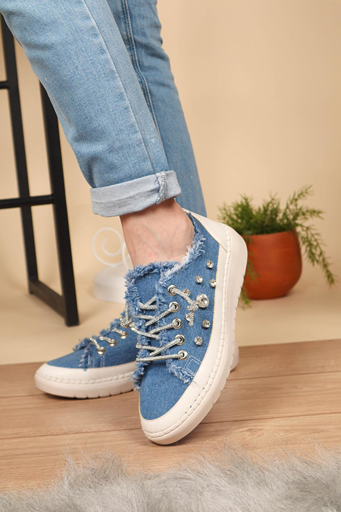 Aria 2408 Kadın Taşlı Kot Sneaker Ayakkabı Mavi