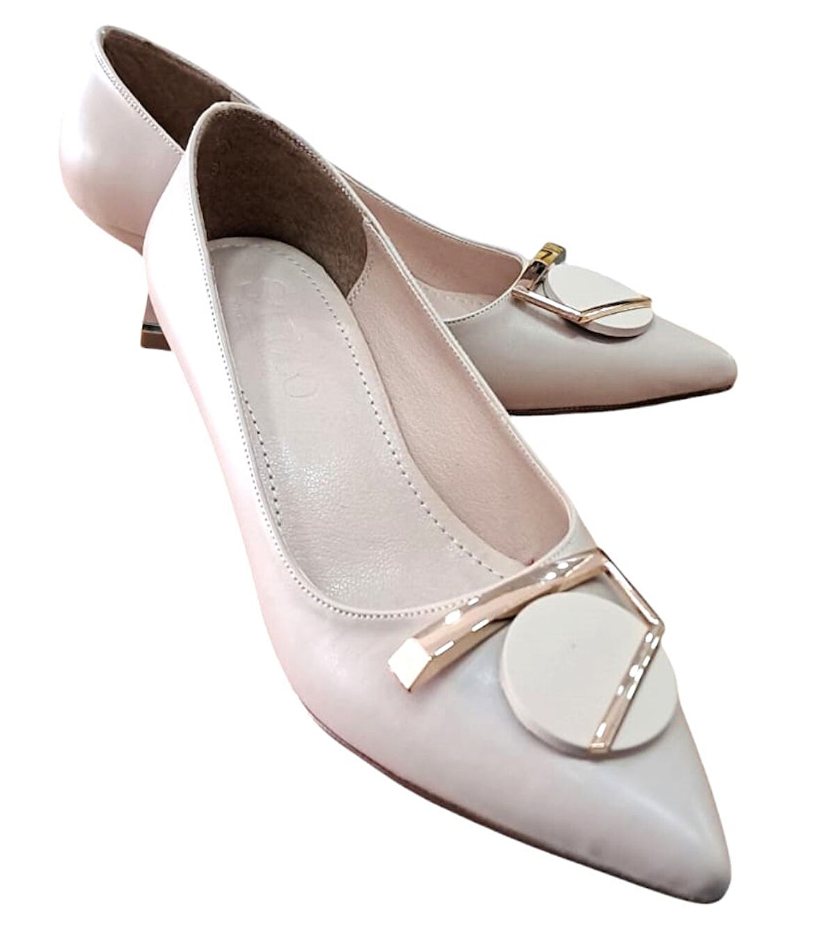 Stillo 524 Kadın Tokalı 5 Cm Kadeh Ökçeli Stiletto Bej