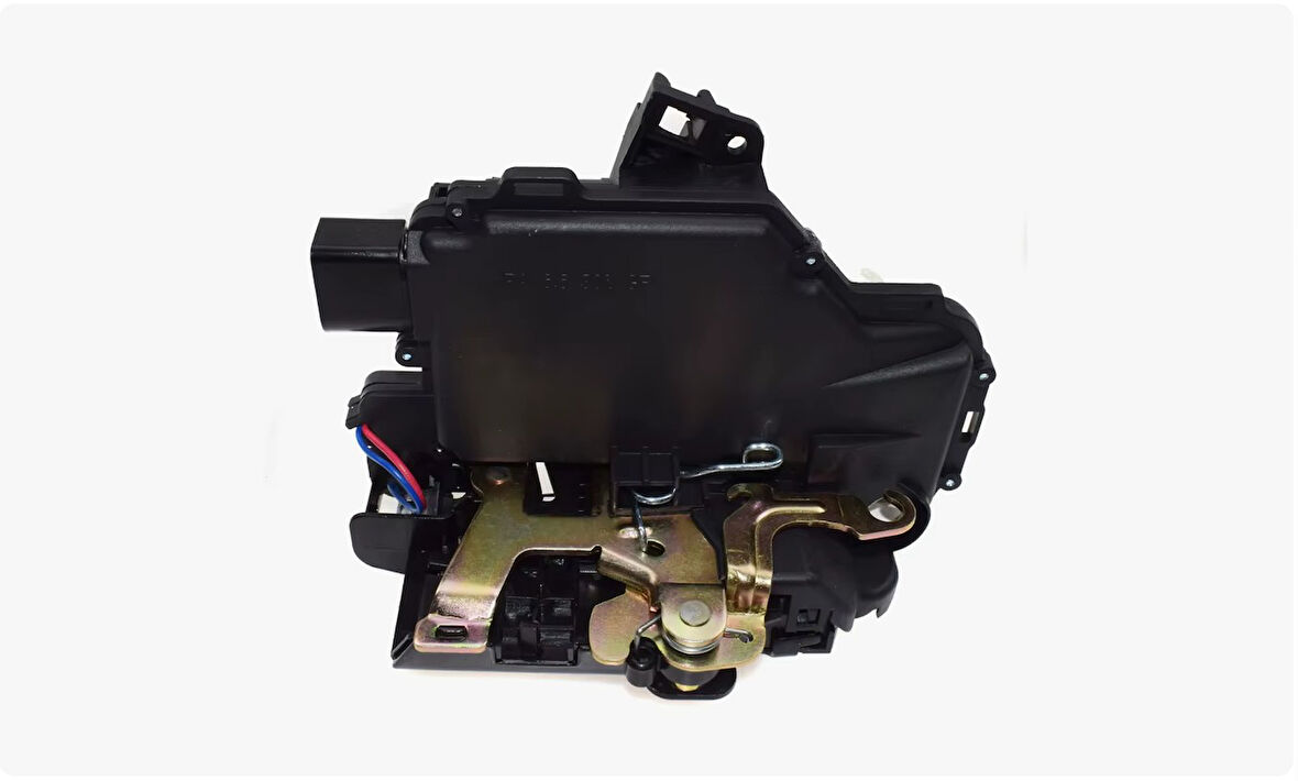 KAPI KİLİDİ MOTORLU SOL ÖN VOLKSWAGEN GOLF IV PASSAT BORA 1997>2005 SEAT LEON 1999>2006