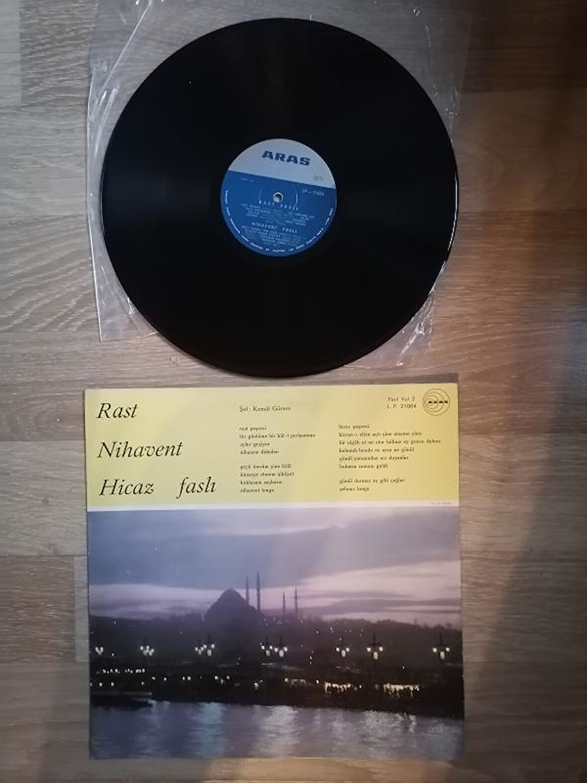 KEMAL GÜRSES (Şef ) - RAST NİHAVENT HİCAZ FASLI - Türkiye Dönem Basım LP Albüm- 33 LÜK PLAK