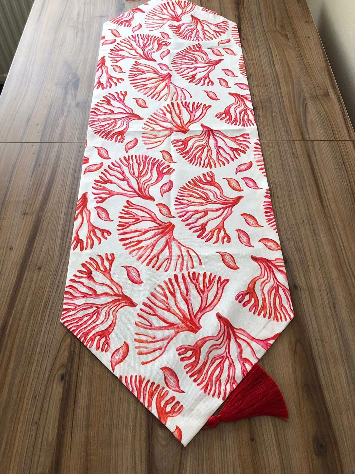 KIRMIZI MERCAN DESENLİ RUNNER