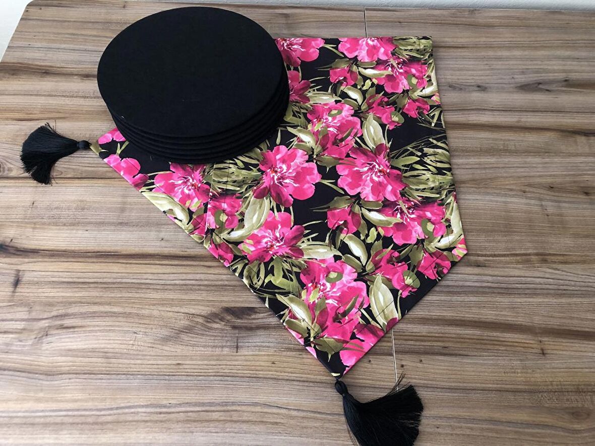 SİYAH ZEMİN FUŞYA ÇİÇEK DESENLİ RUNNER & SUPLA