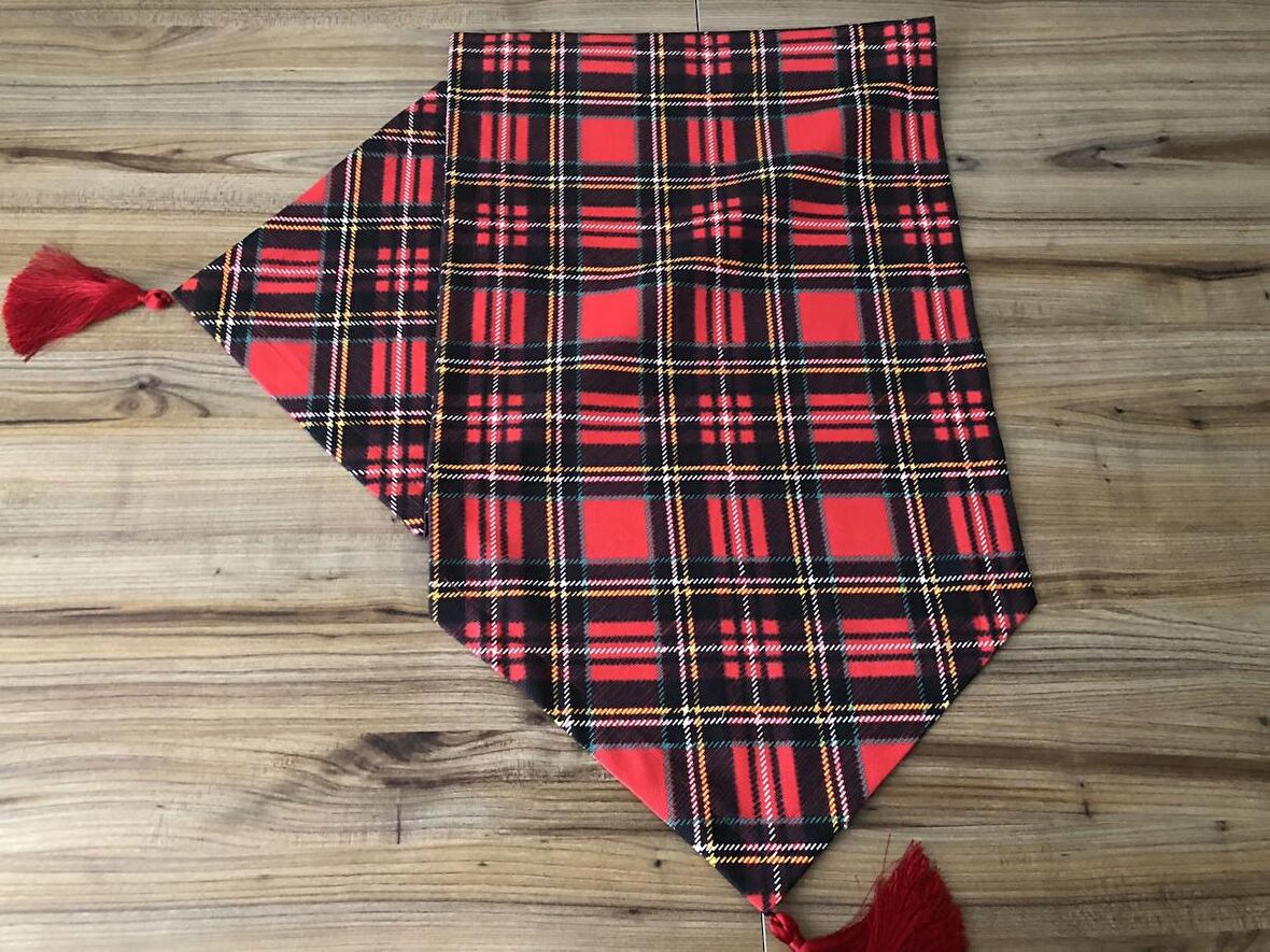 YILBAŞI RUNNER EKOSE DESENLİ