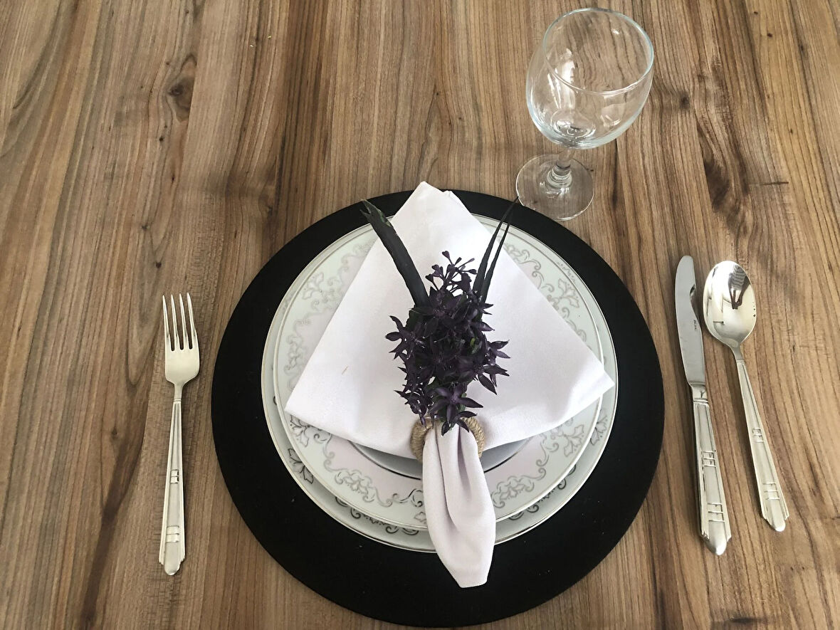 ÇİÇEKLİ PEÇETE  HALKASI (6 ADET)