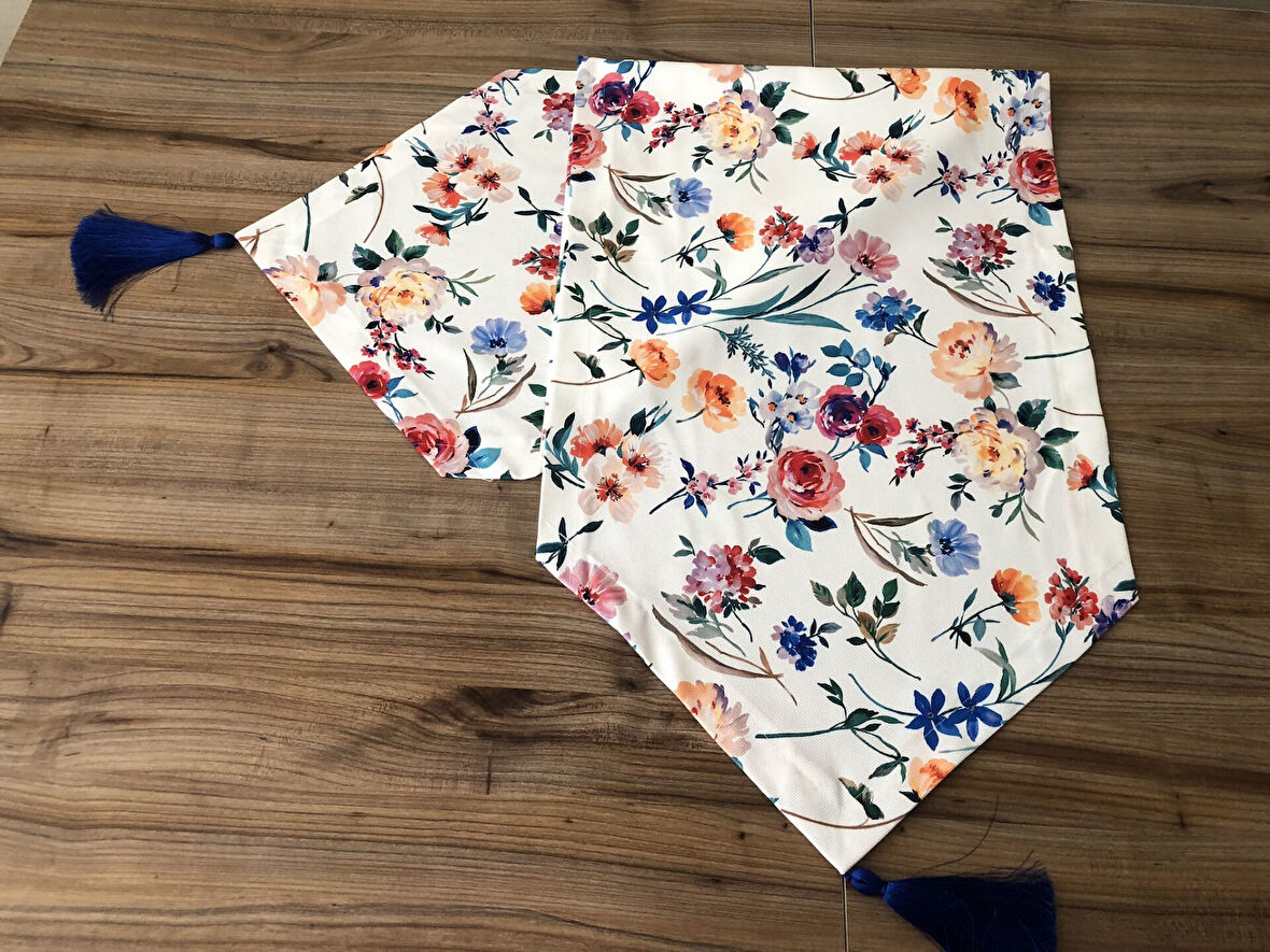 HUZURLU BAHÇE DESENLİ RUNNER