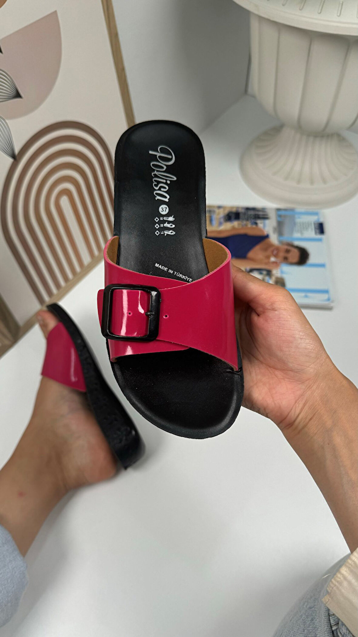 Günlük Kadın Terlik Tokalı Topuklu Rahat Yumuşak Taban Oval Burunlu Ayakkabı 323