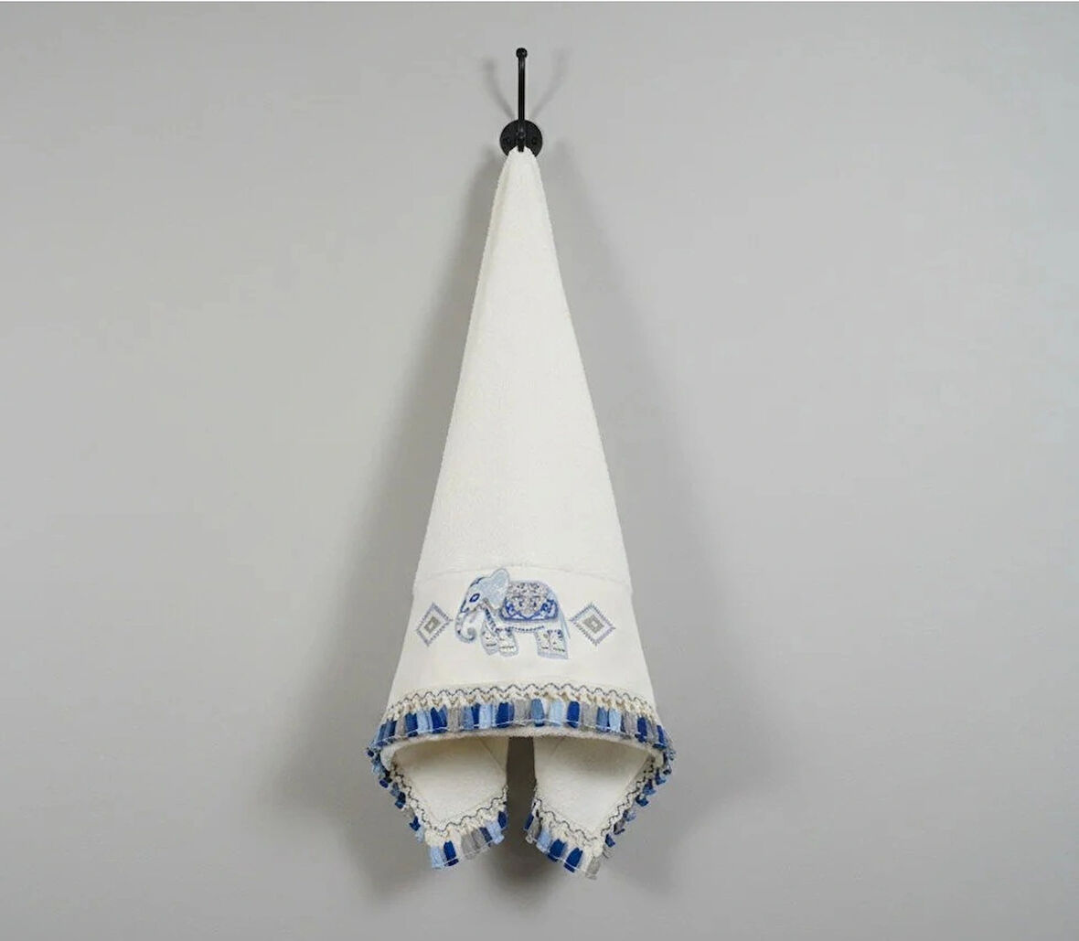 Mavi Fil Nakışlı El Yüz Havlusu 50x90 (100% Pamuk)