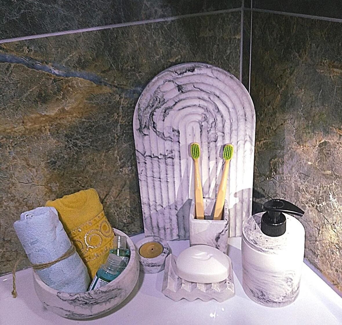 Marble Serisi Havluluk Ve Sivi Sabunluk Tuvalet Wc Diş Fırçalığı Beton Banyo Seti