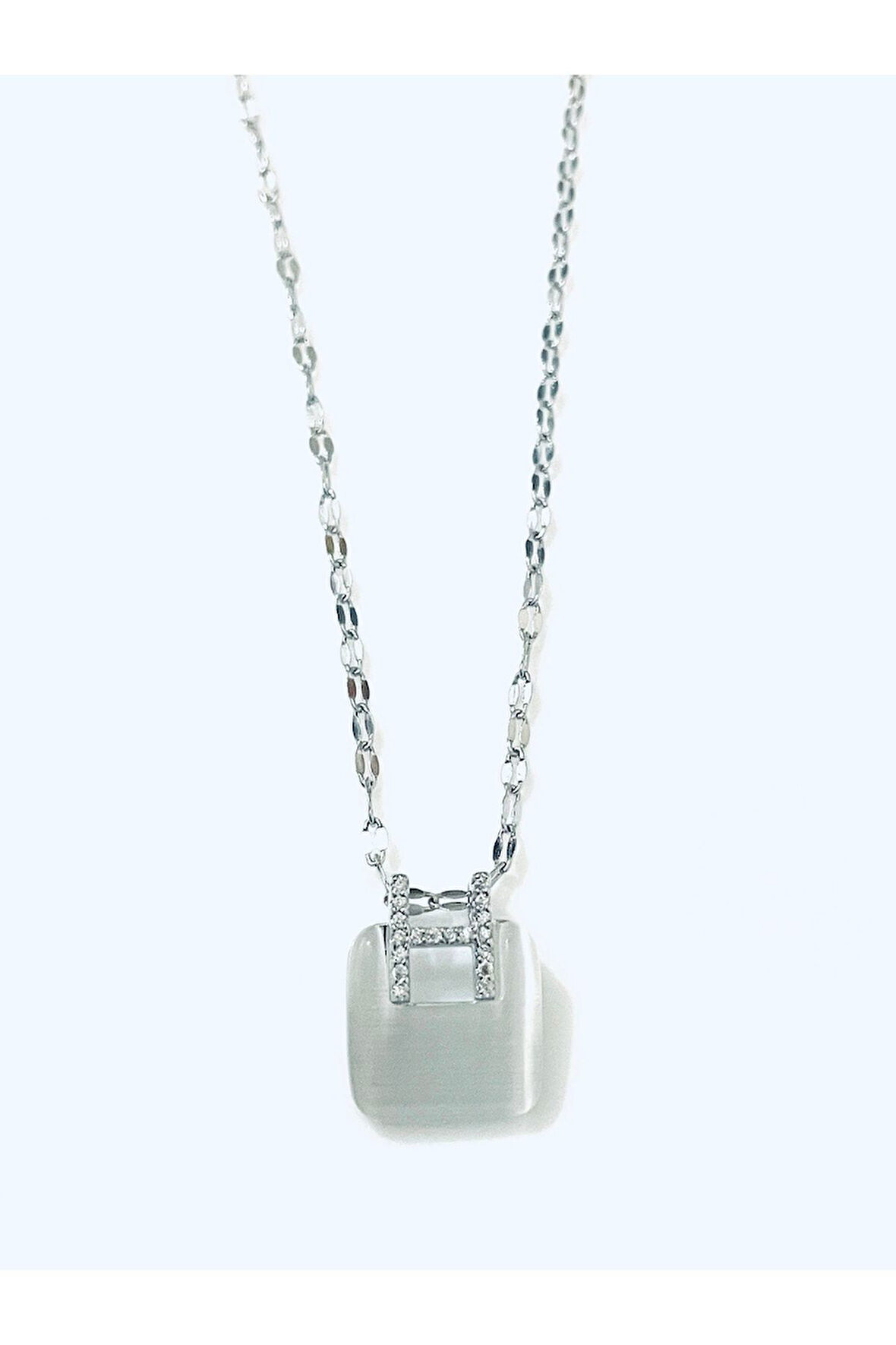 Kadın Zirkon Taşlı H Model Kolye