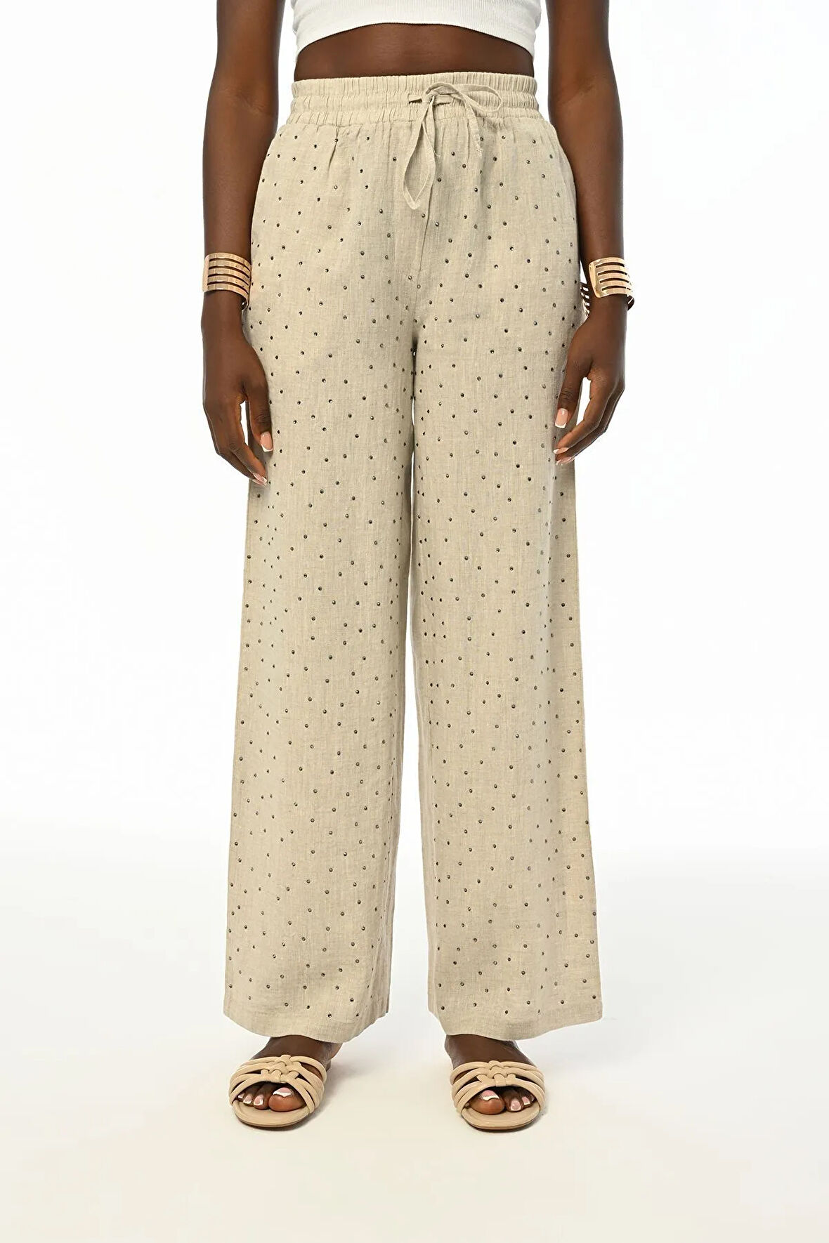 KADIN BELİ LASTİKLİ RAHAT KALIP BOL PAÇA YAPIŞTIRMA PANTOLON