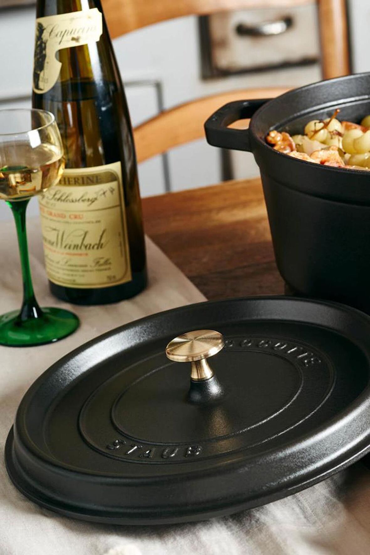 STAUB LA COCOTTE DÖKÜM TENCERE | SİYAH | 24 CM | 3,8 L | YUVARLAK