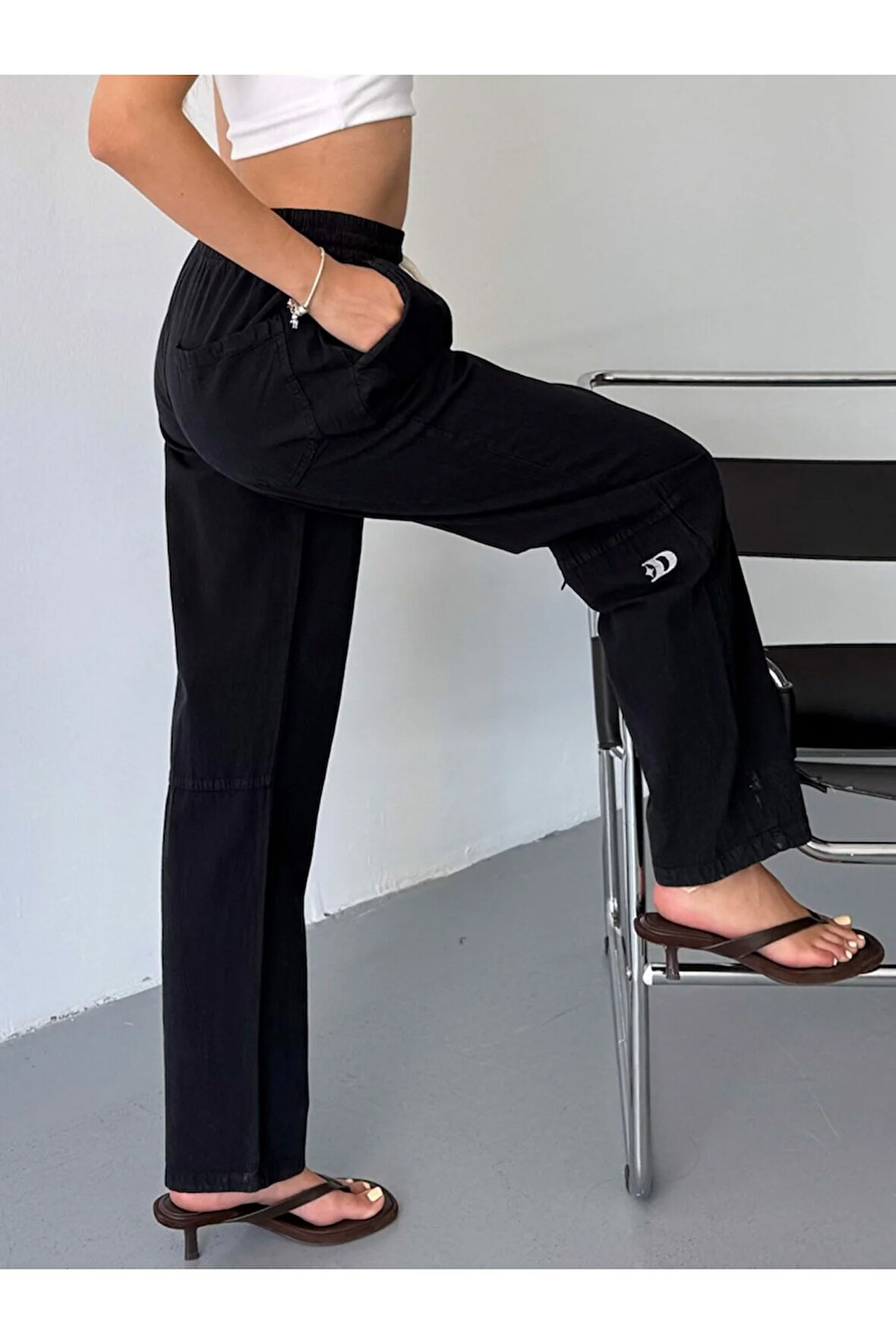Kadın Keten Pantolon Dikiş & Nakış Detaylı Rahat Kalıp Pantolon W215-16